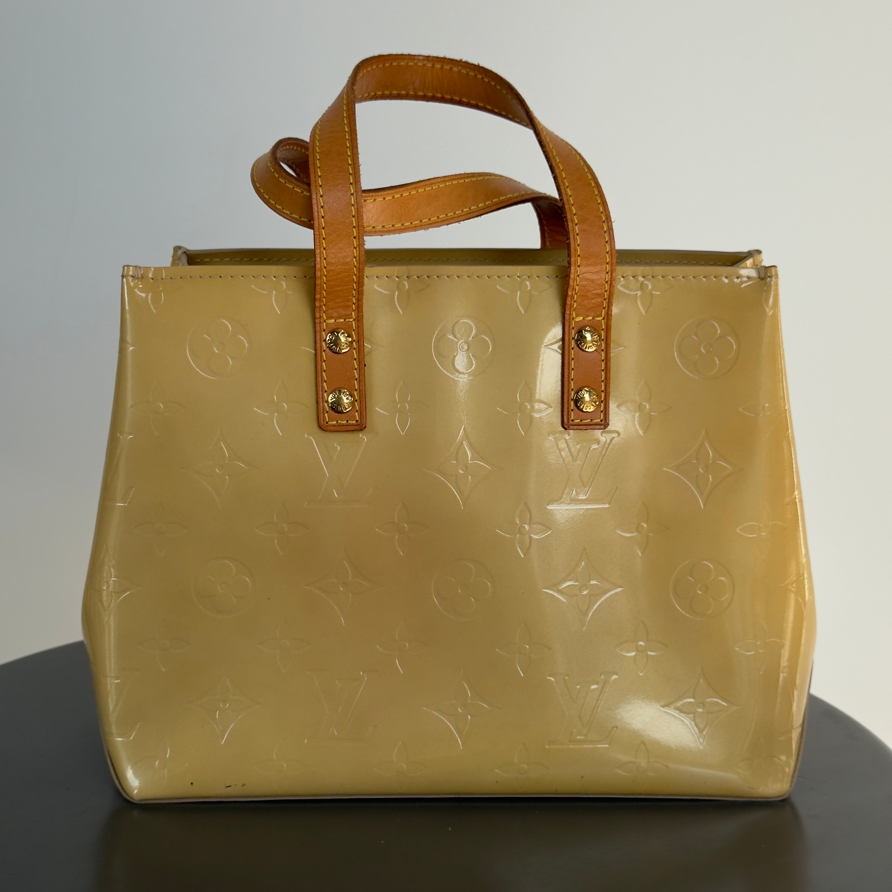 Louis Vuitton Vernis Reade PM Yellow - Queen May