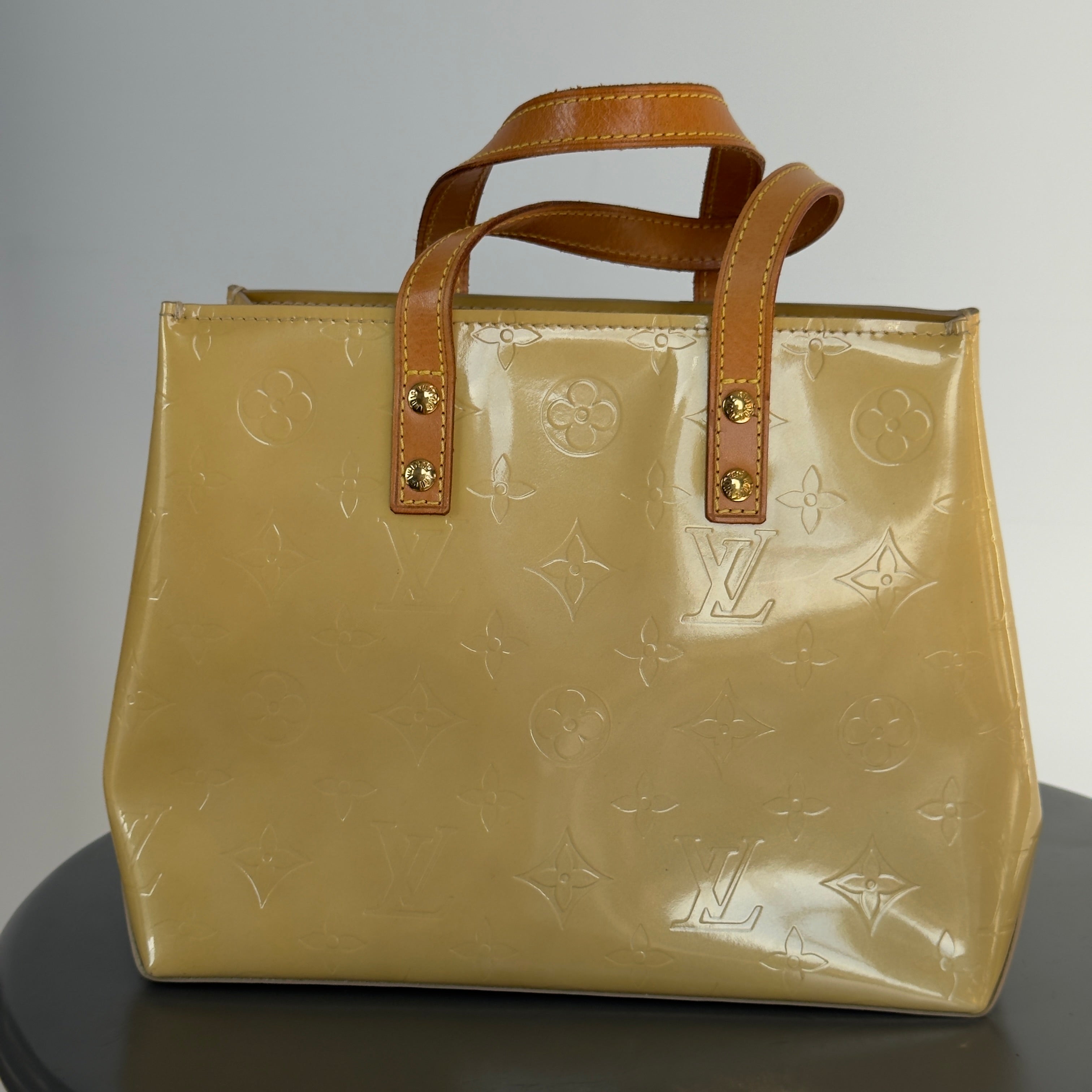 Louis Vuitton Vernis Reade PM Yellow - Queen May