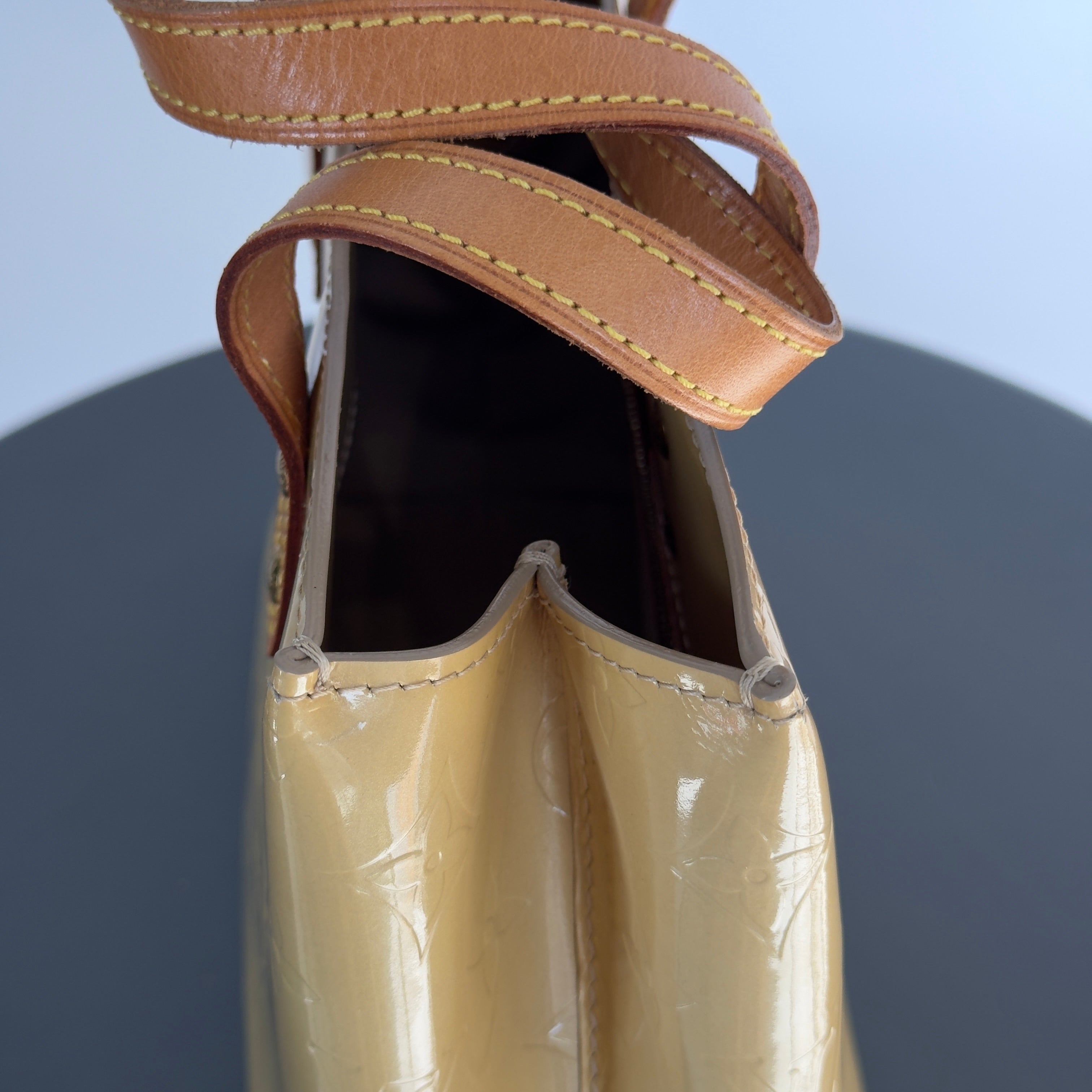 Louis Vuitton Vernis Reade PM Yellow - Queen May