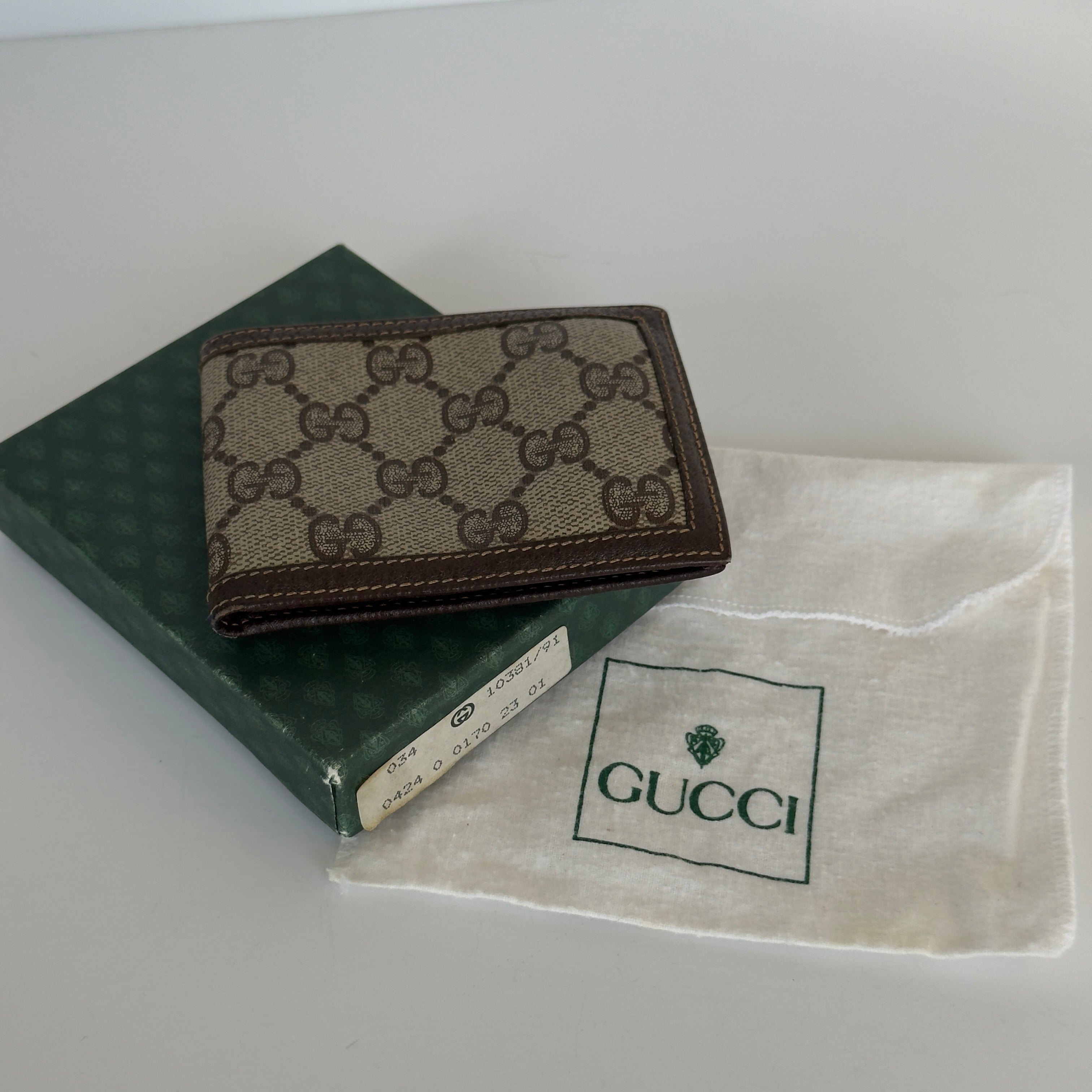 Vintage Gucci Supreme GG Bifold Wallet - Queen May