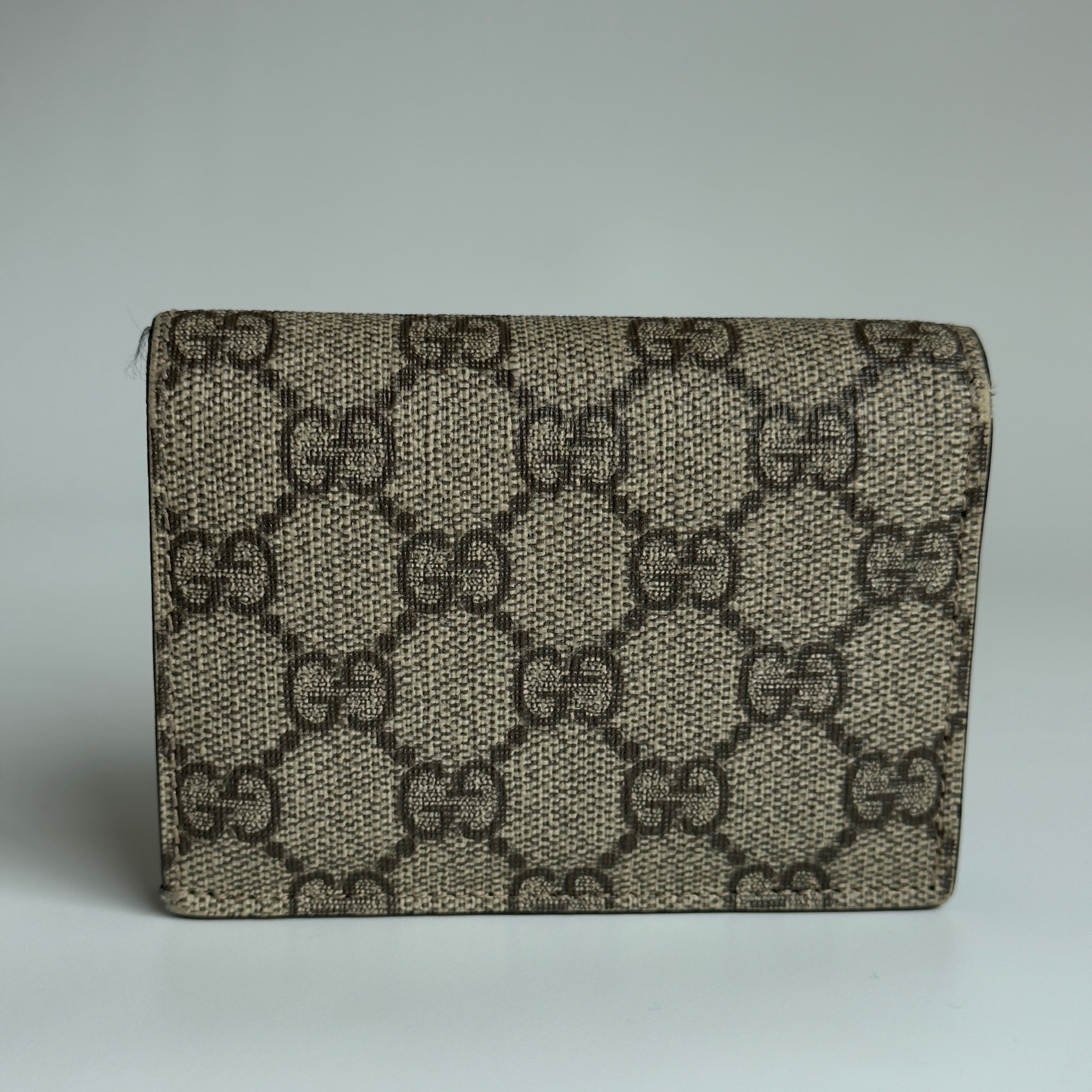 Gucci GG Marmont Bi-Color Card Case Wallet In Black Leather - Queen May