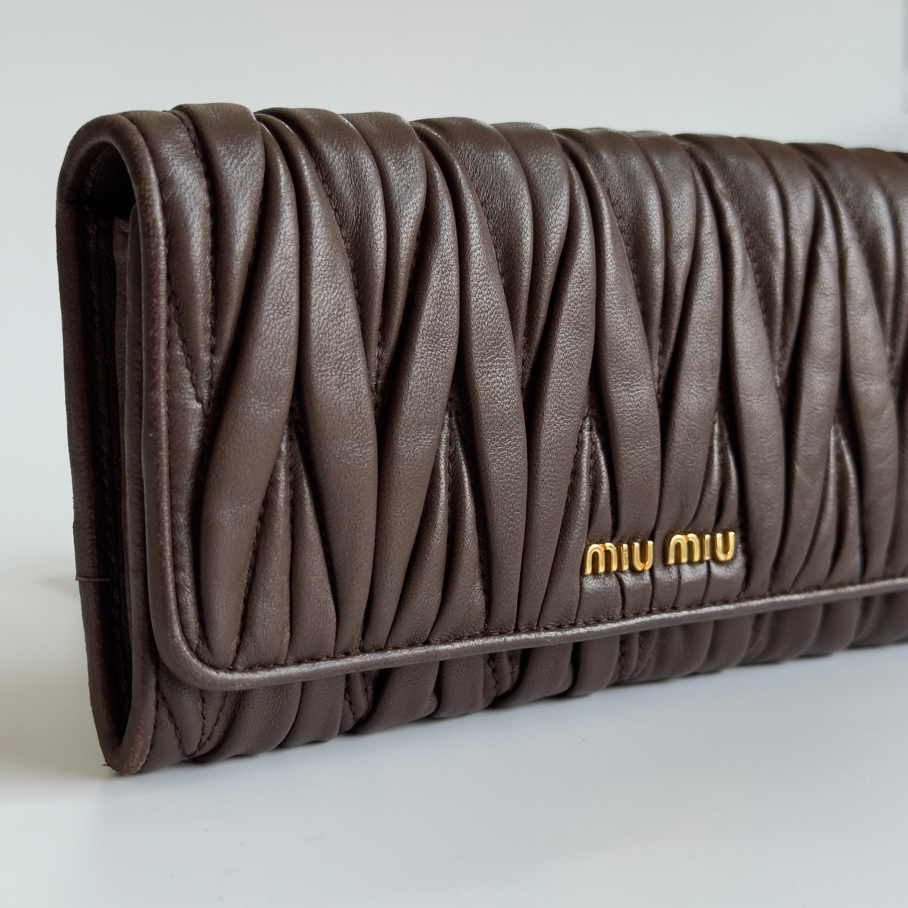 Vintage Miu Miu Wallet - Queen May