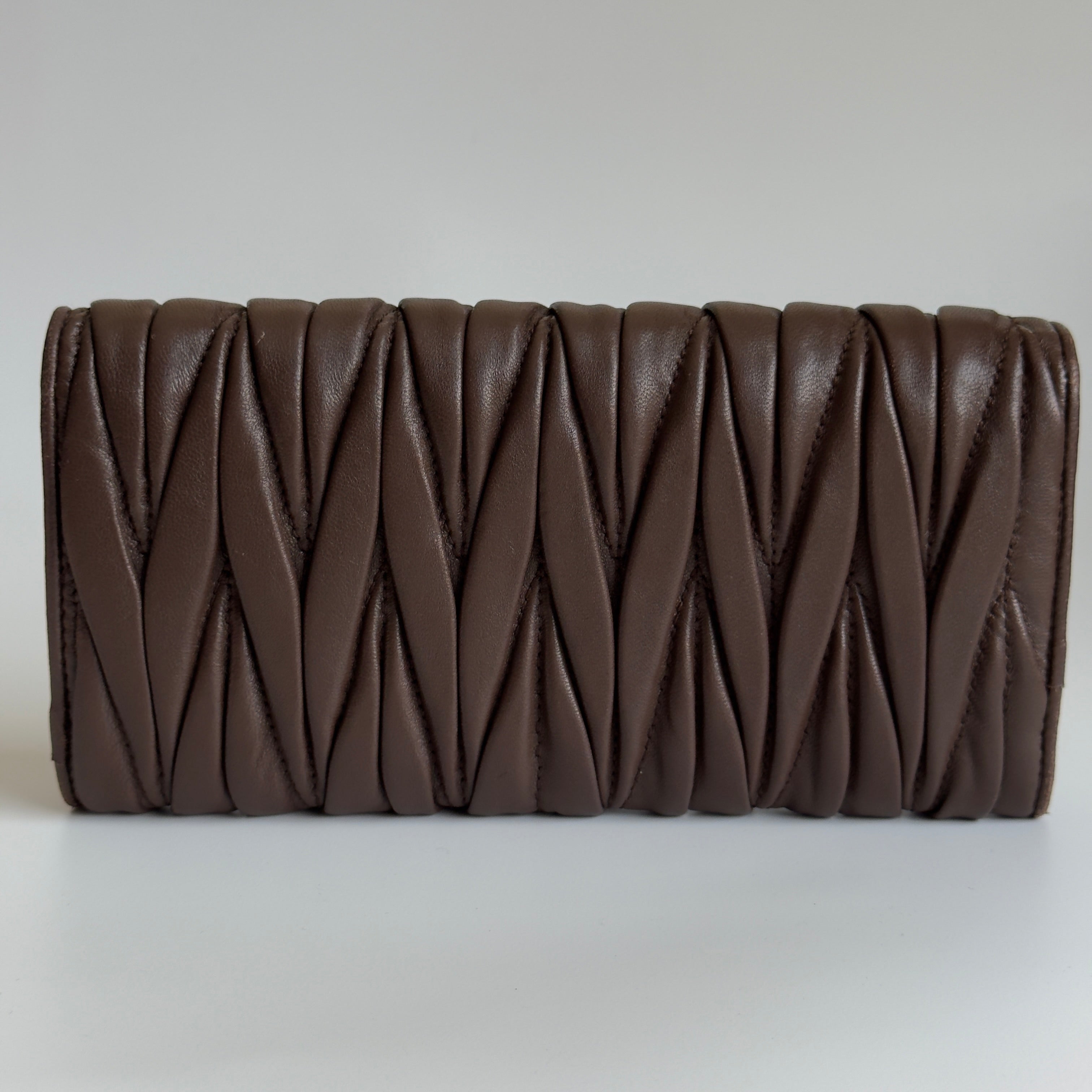 Vintage Miu Miu Wallet - Queen May
