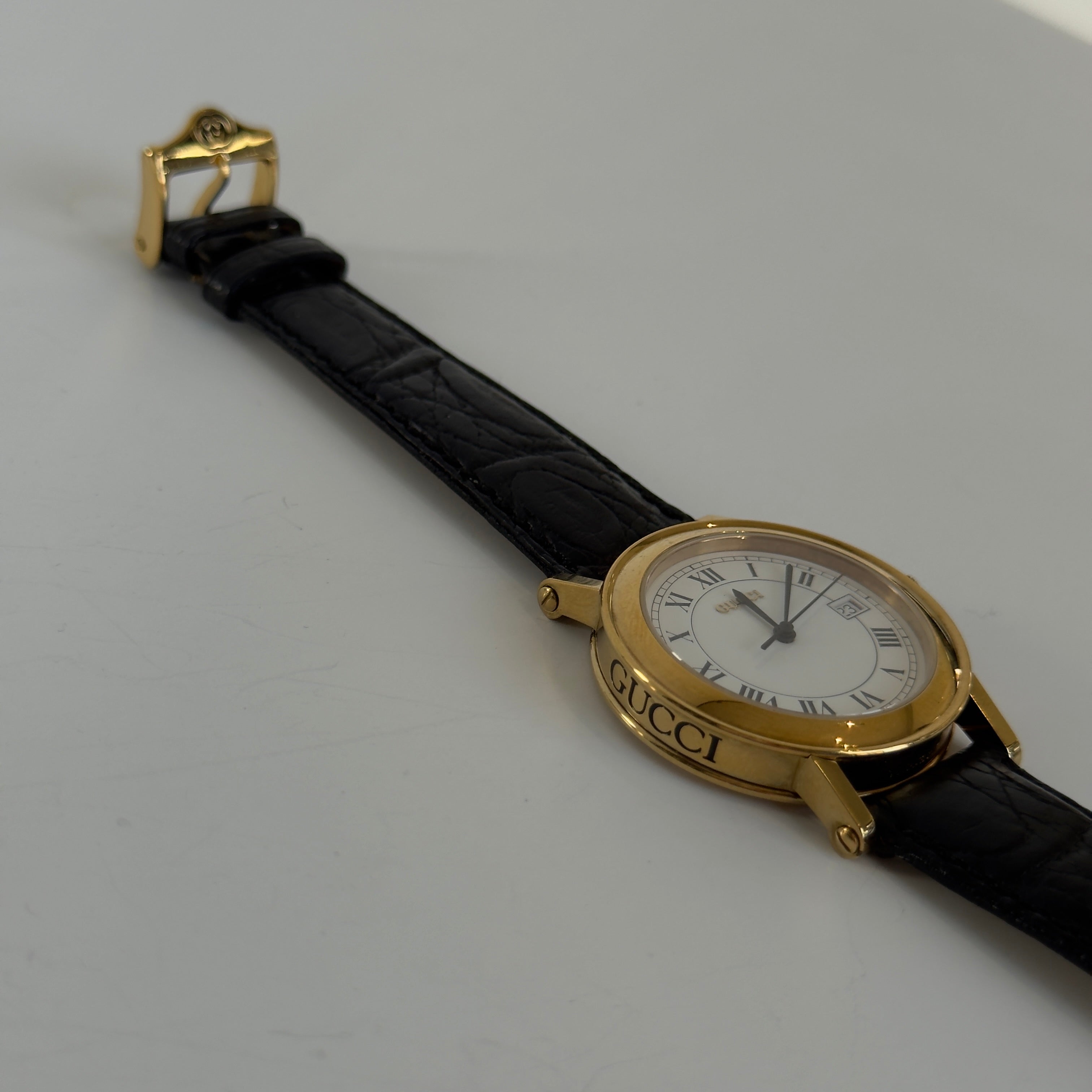 Vintage Gucci 7200L White Dial Watch - Queen May