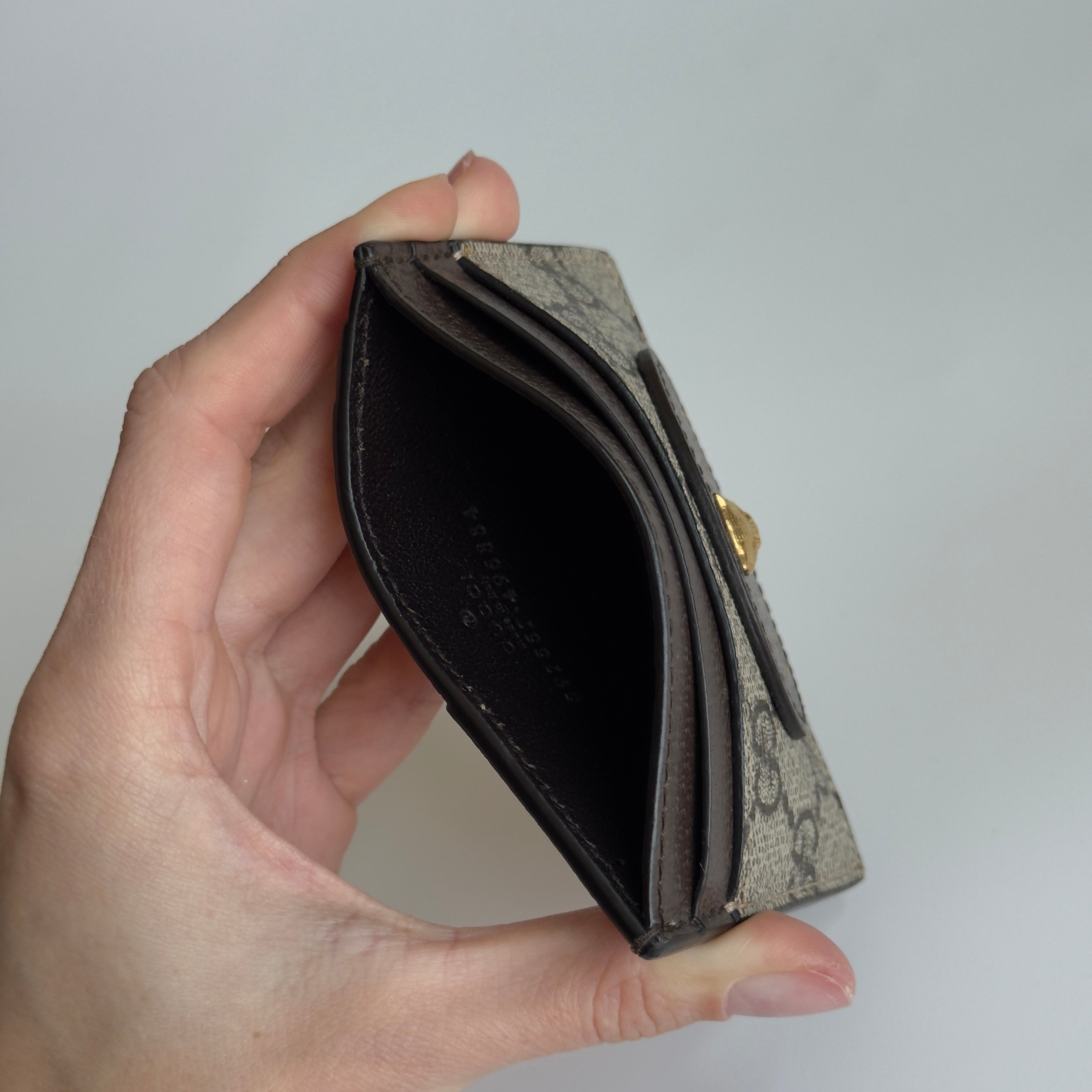 Gucci Supreme Cardholder - Queen May