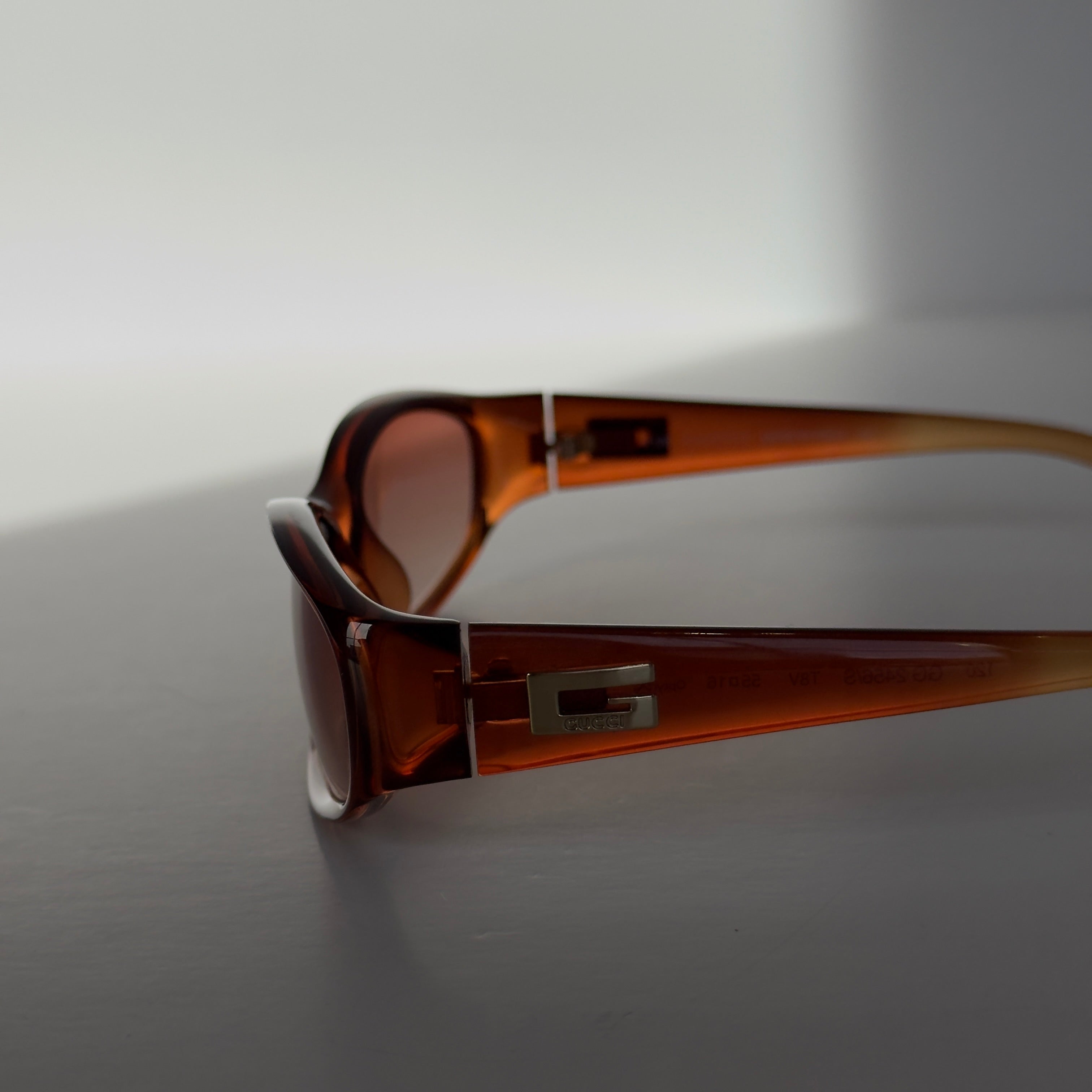 Vintage Gucci GG Oval Amber Sunglasses - Queen May