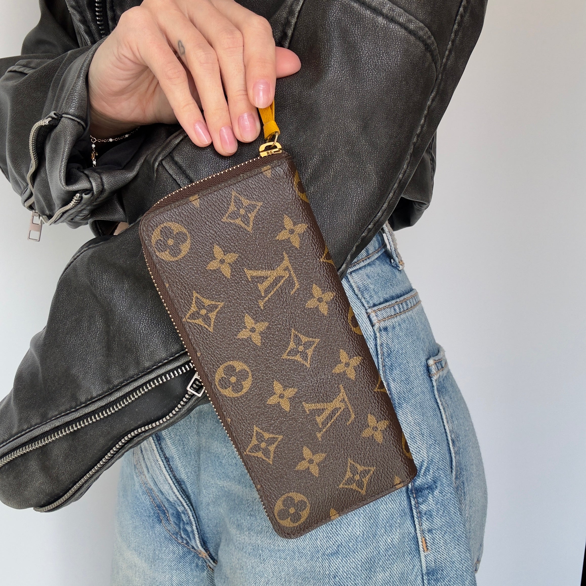 Louis Vuitton Monogram Canvas Mimosa Clemence Wallet Zippy - Queen May