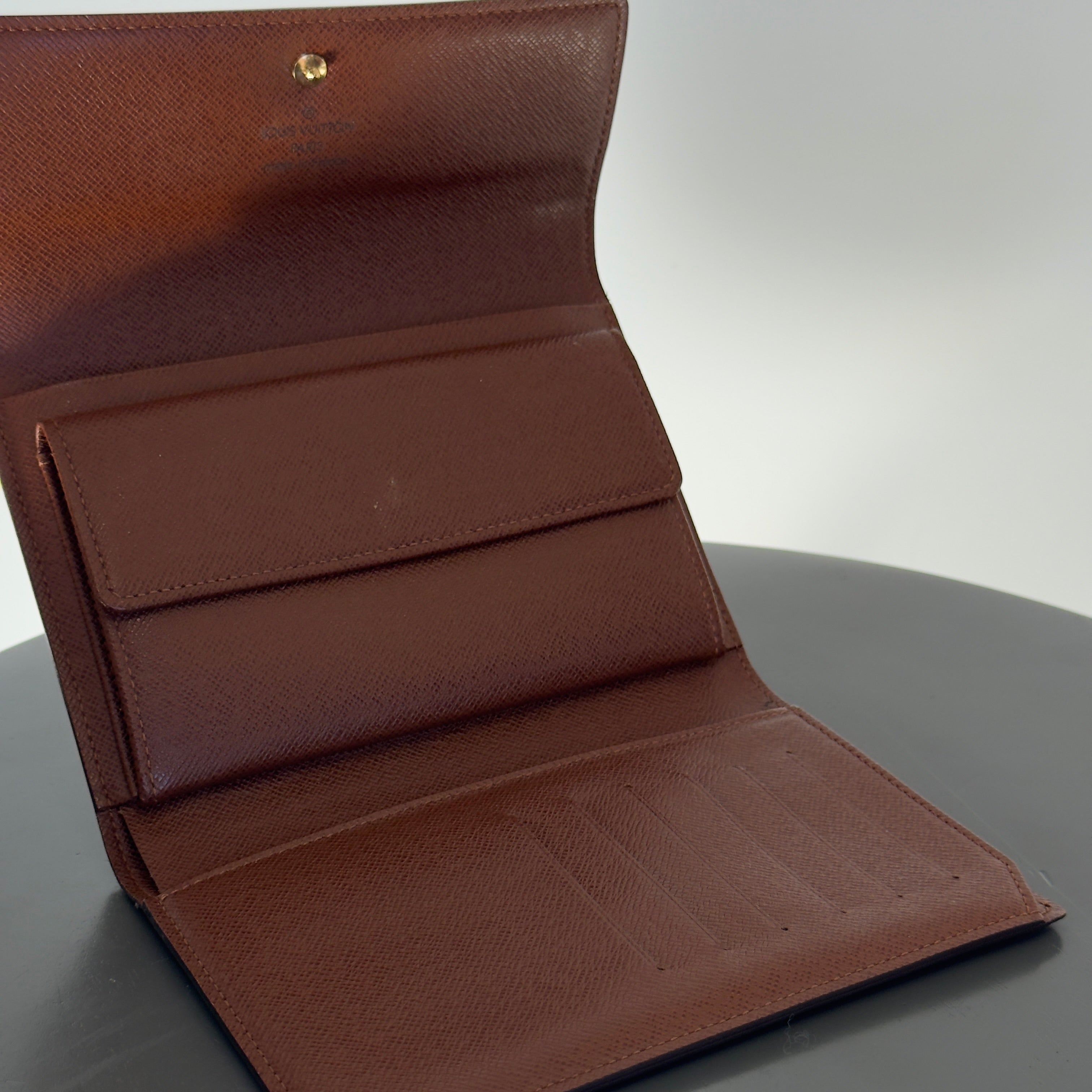 Louis Vuitton Monogram Tri Fold Wallet - Queen May