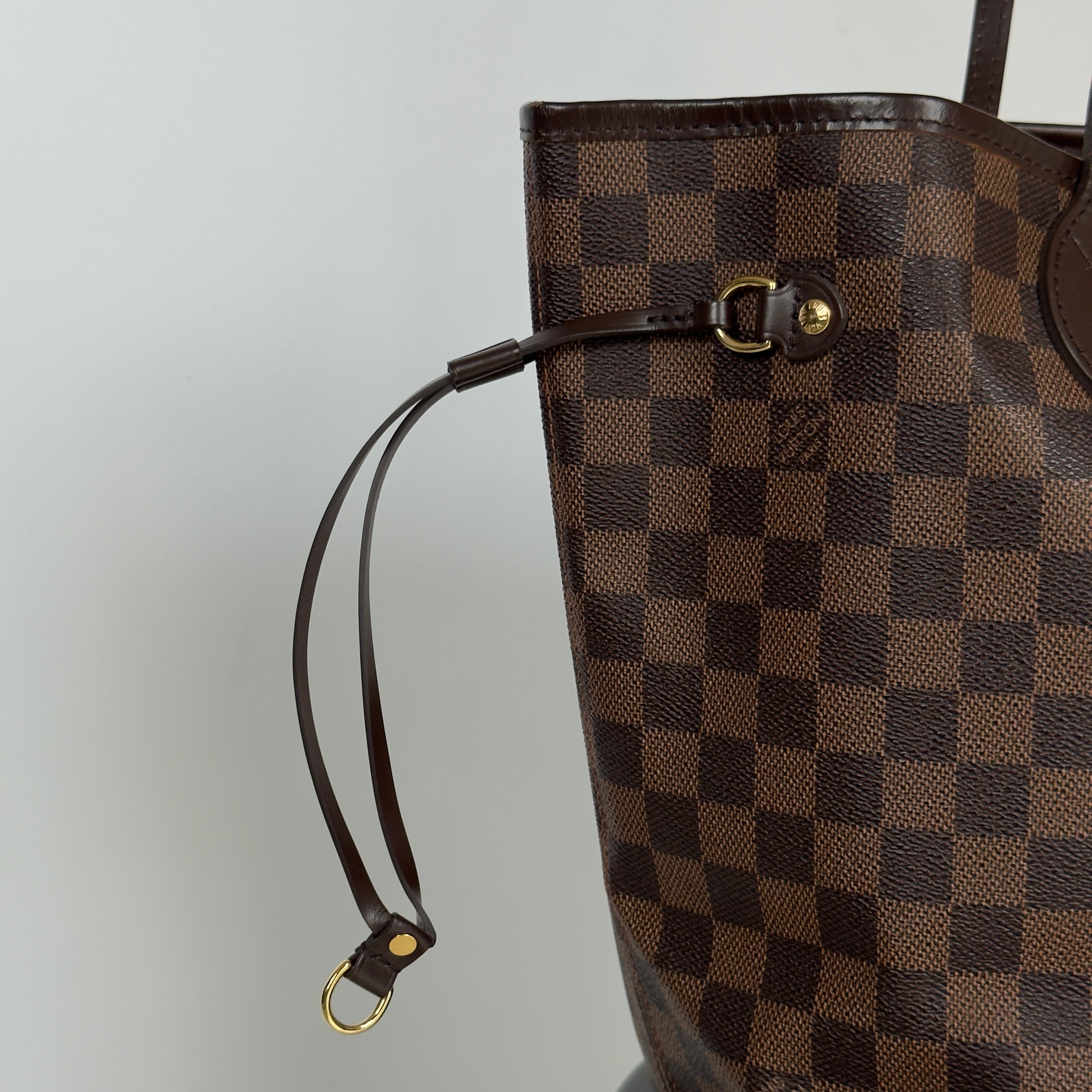 Louis Vuitton Damier Ebene Neverfull MM - Queen May