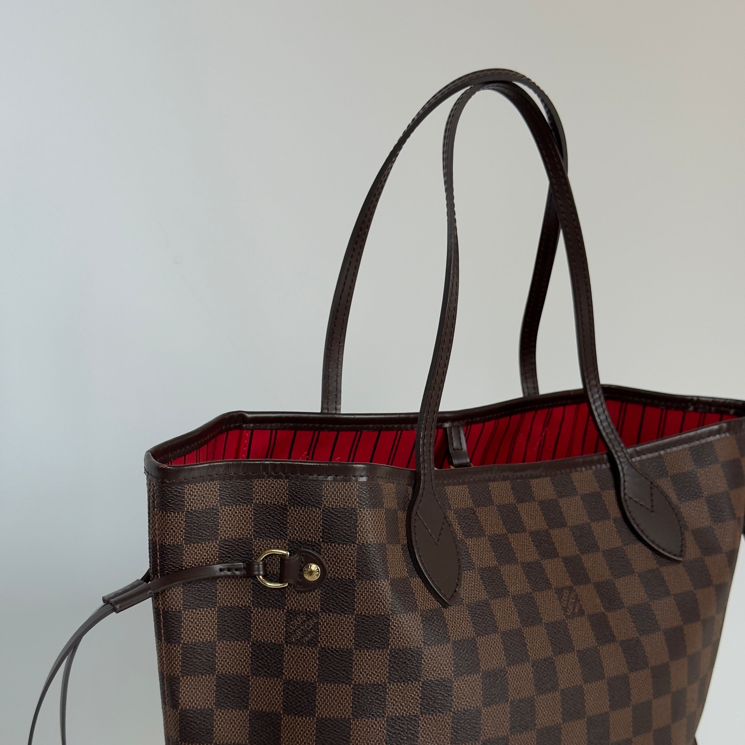 Louis Vuitton Damier Ebene Neverfull MM - Queen May