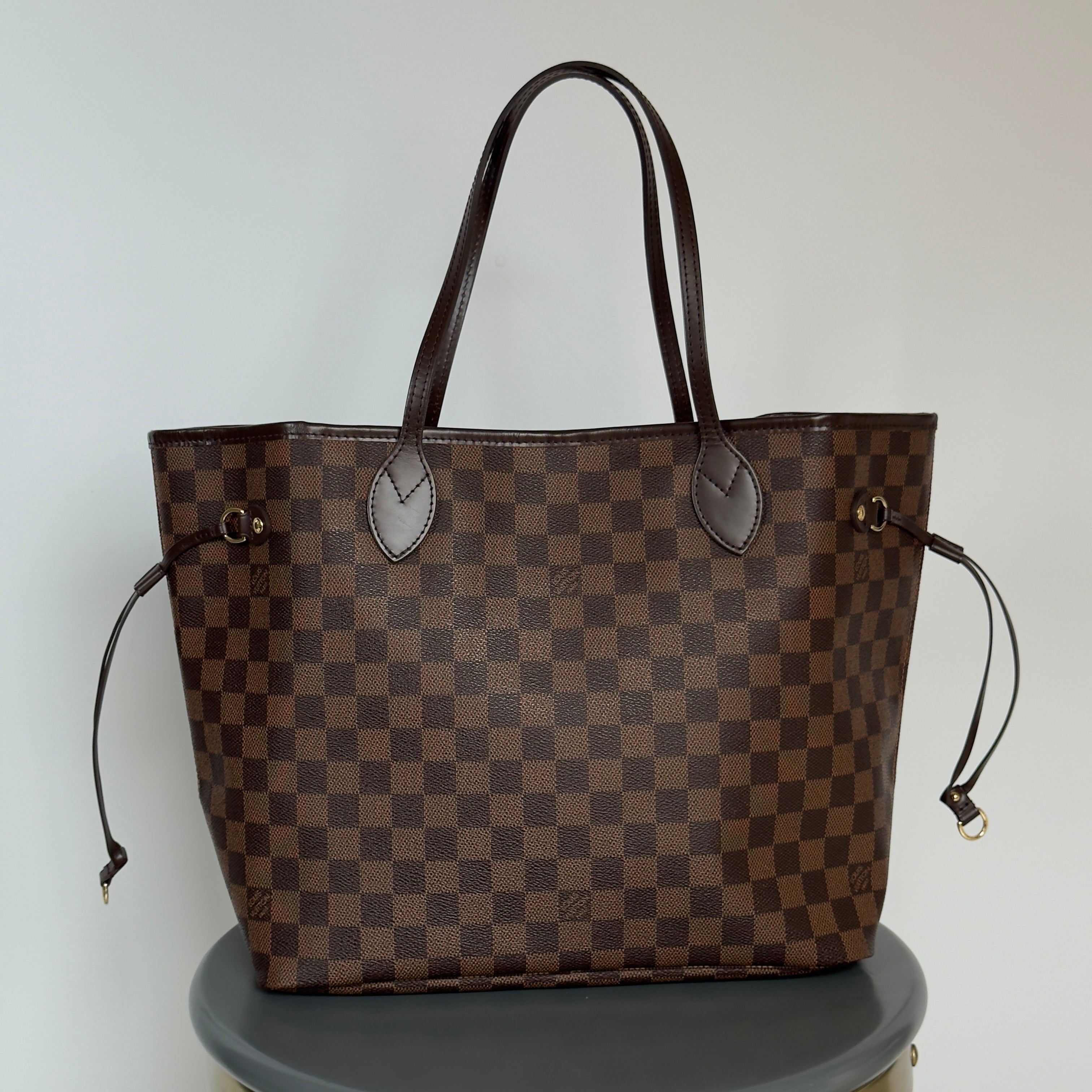 Louis Vuitton Damier Ebene Neverfull MM - Queen May
