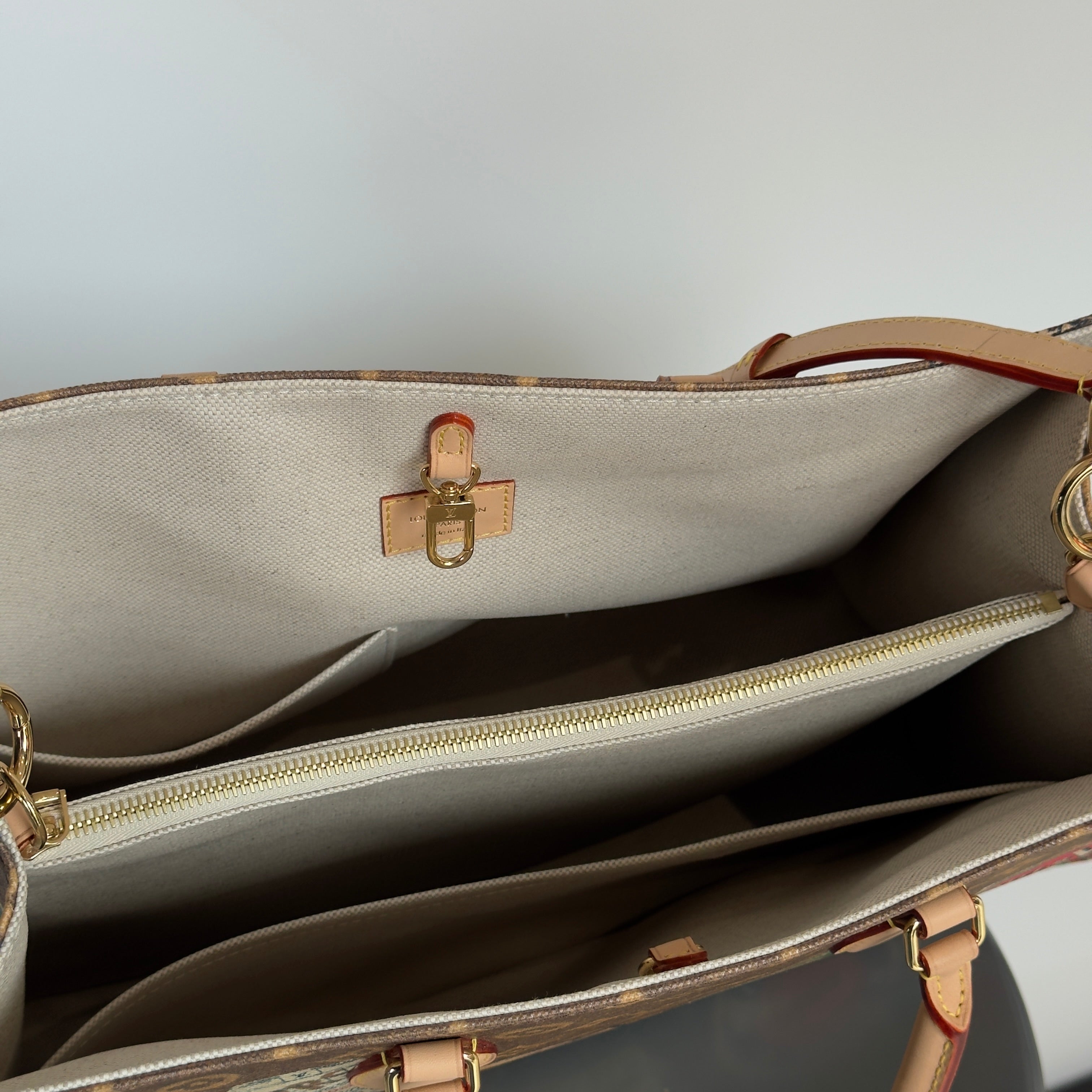 Rare Louis Vuitton On The Go Voyage Tote - Queen May