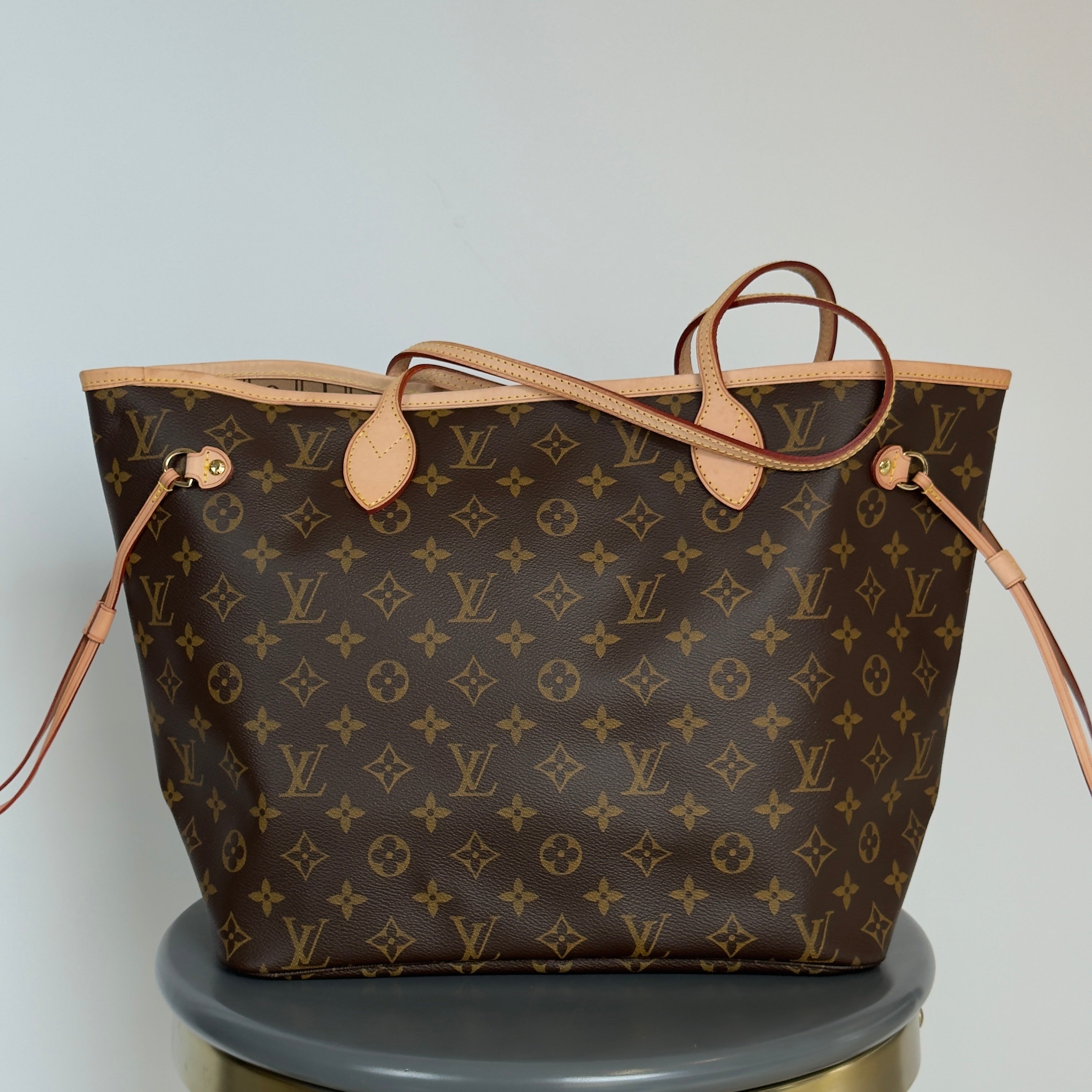 Louis Vuitton Monogram Neverfull MM - Queen May