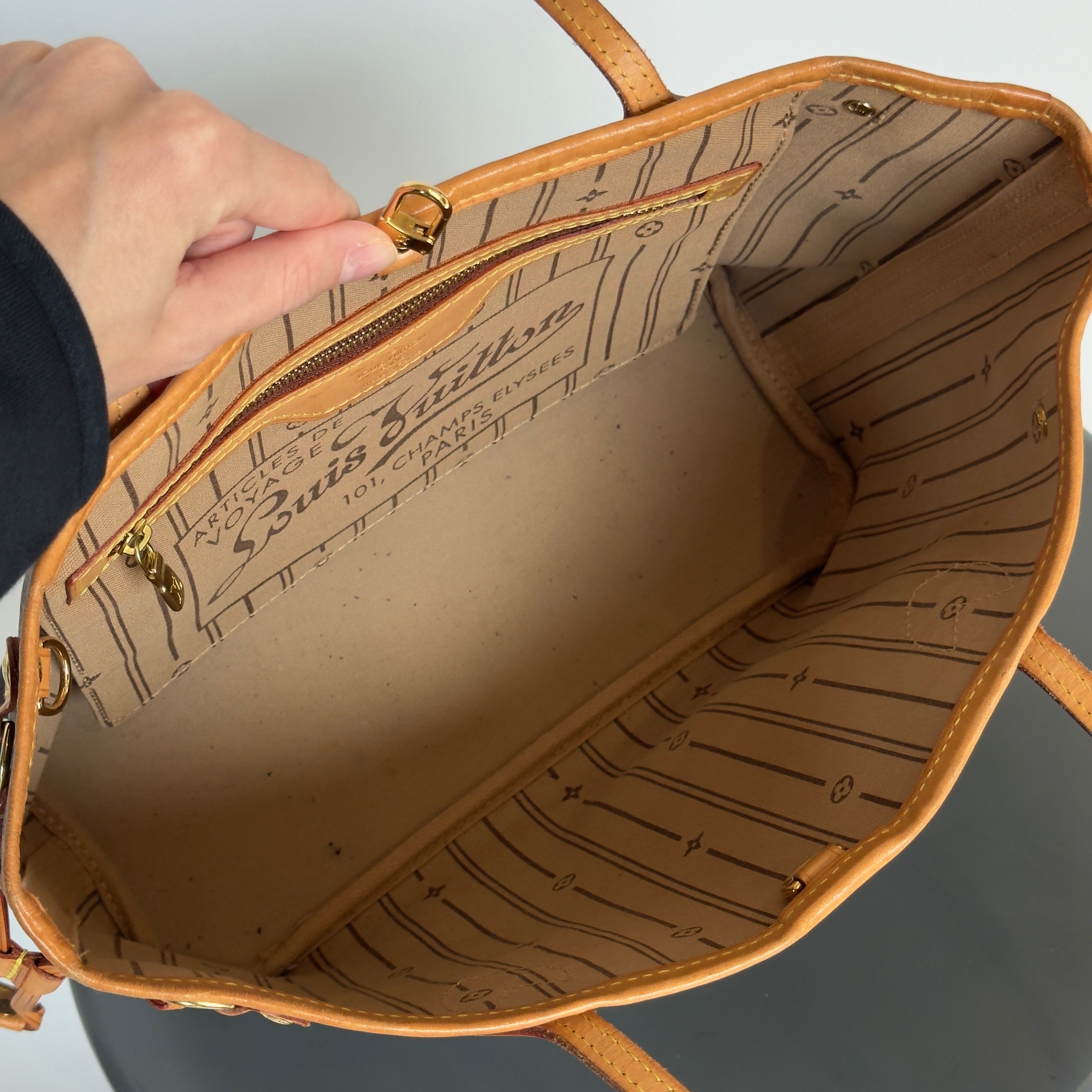 Louis Vuitton Monogram Neverfull PM - Queen May