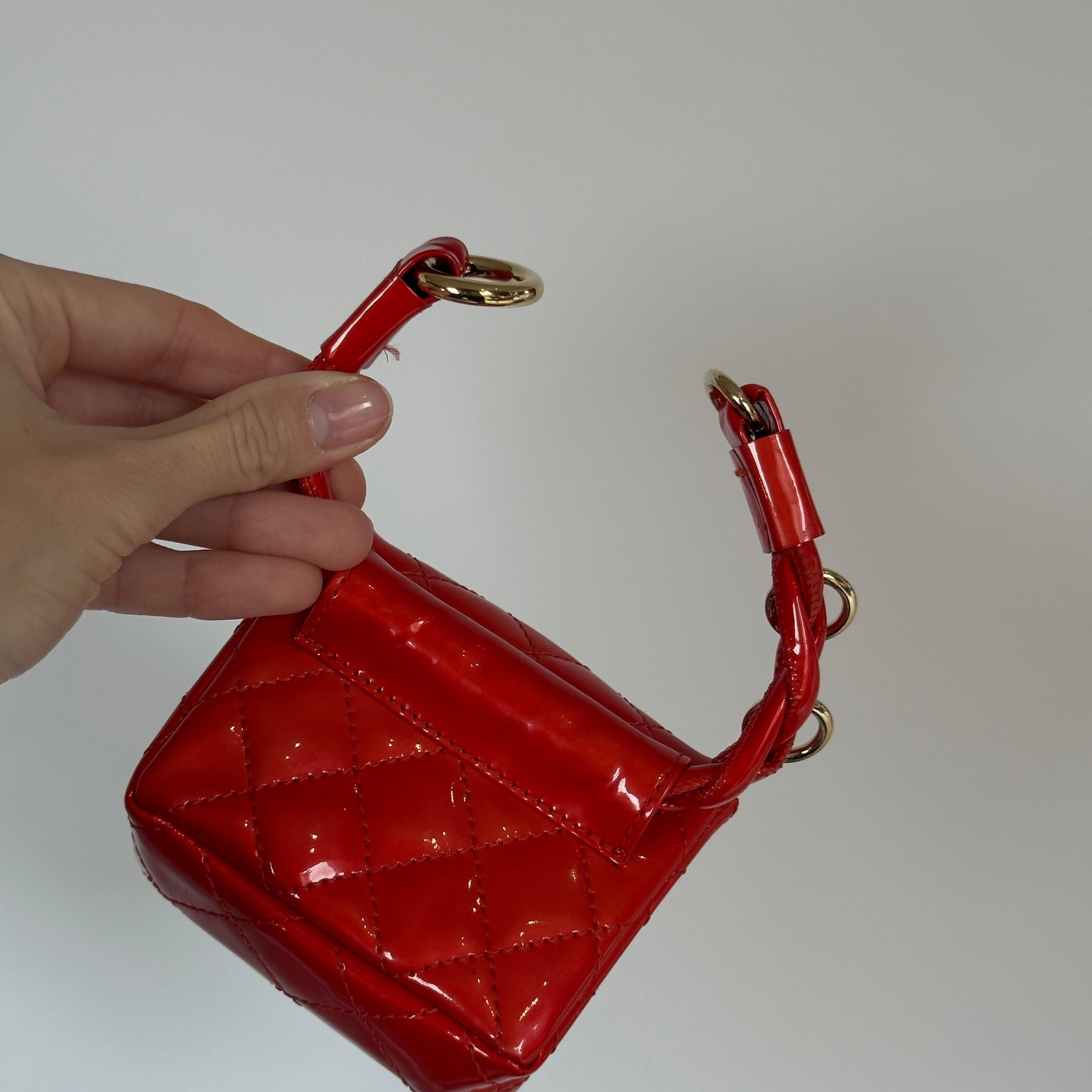 Chanel Runway Ankle Monitor Bag S/S 2008 Collection - Queen May