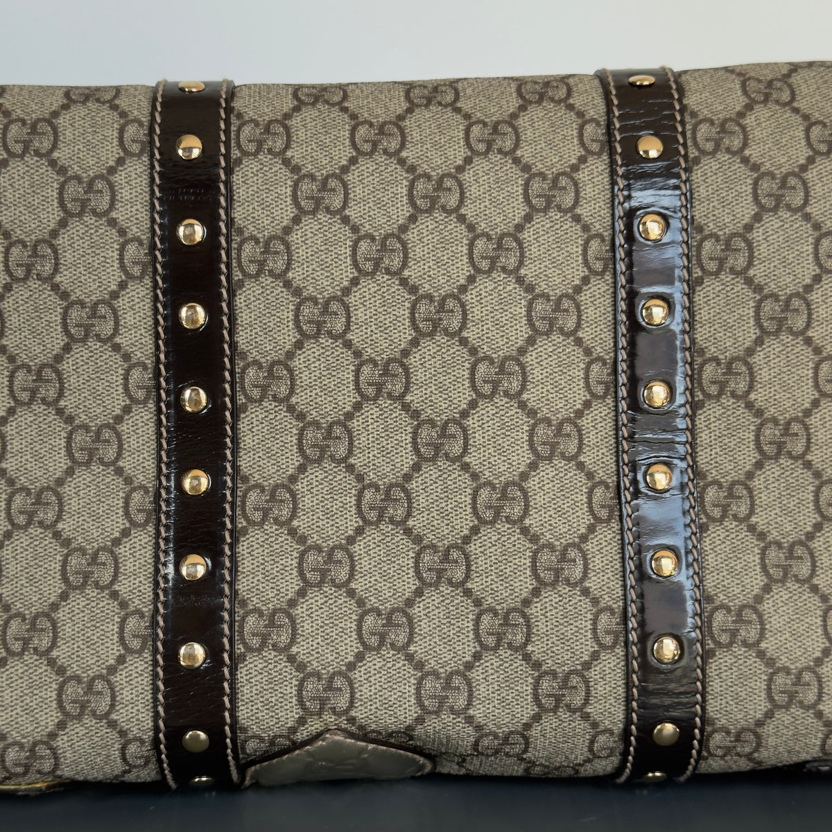 Gucci GG Supreme Hearts Medium Joy Boston Bag - Queen May
