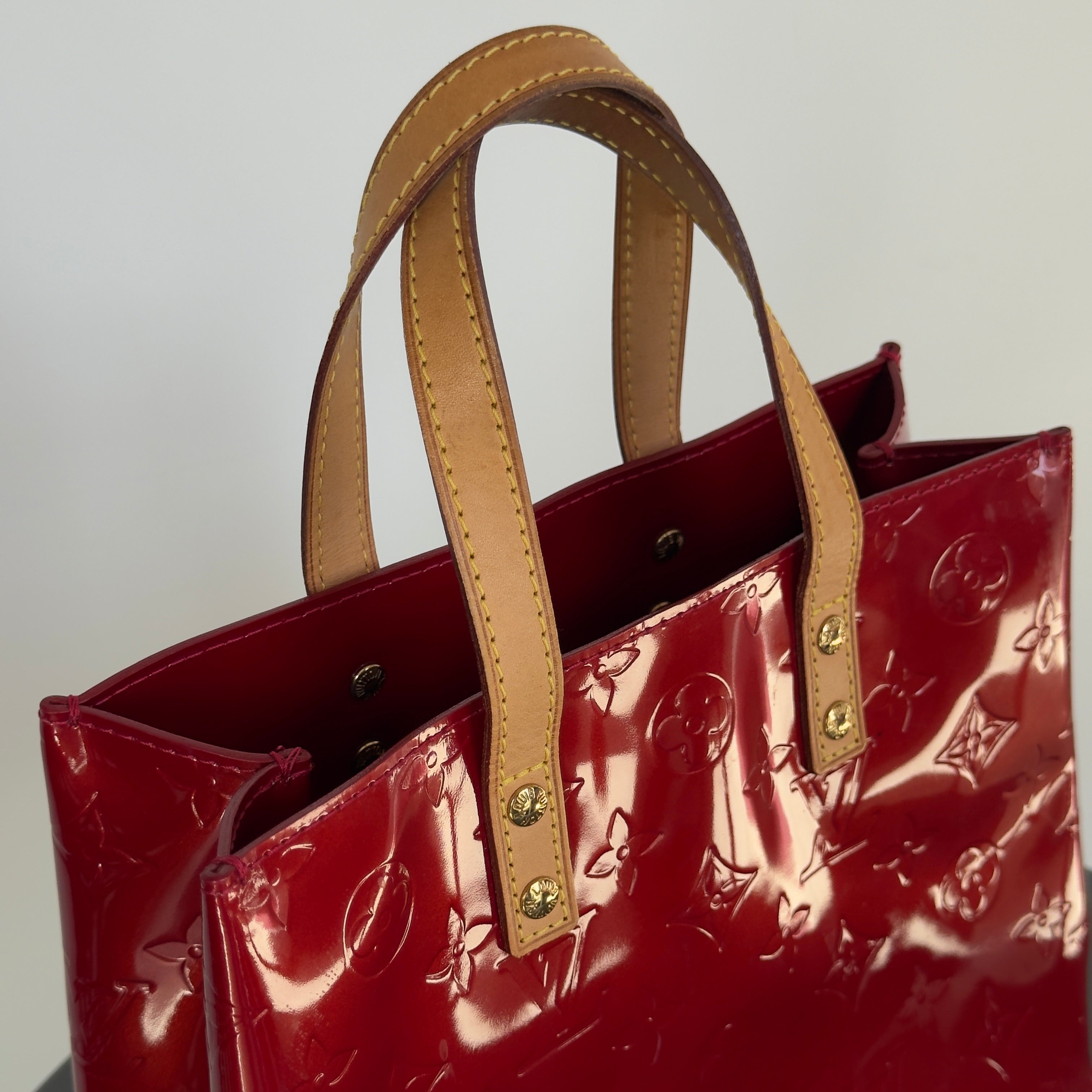 Louis Vuitton Vernis Reade PM Red - Queen May