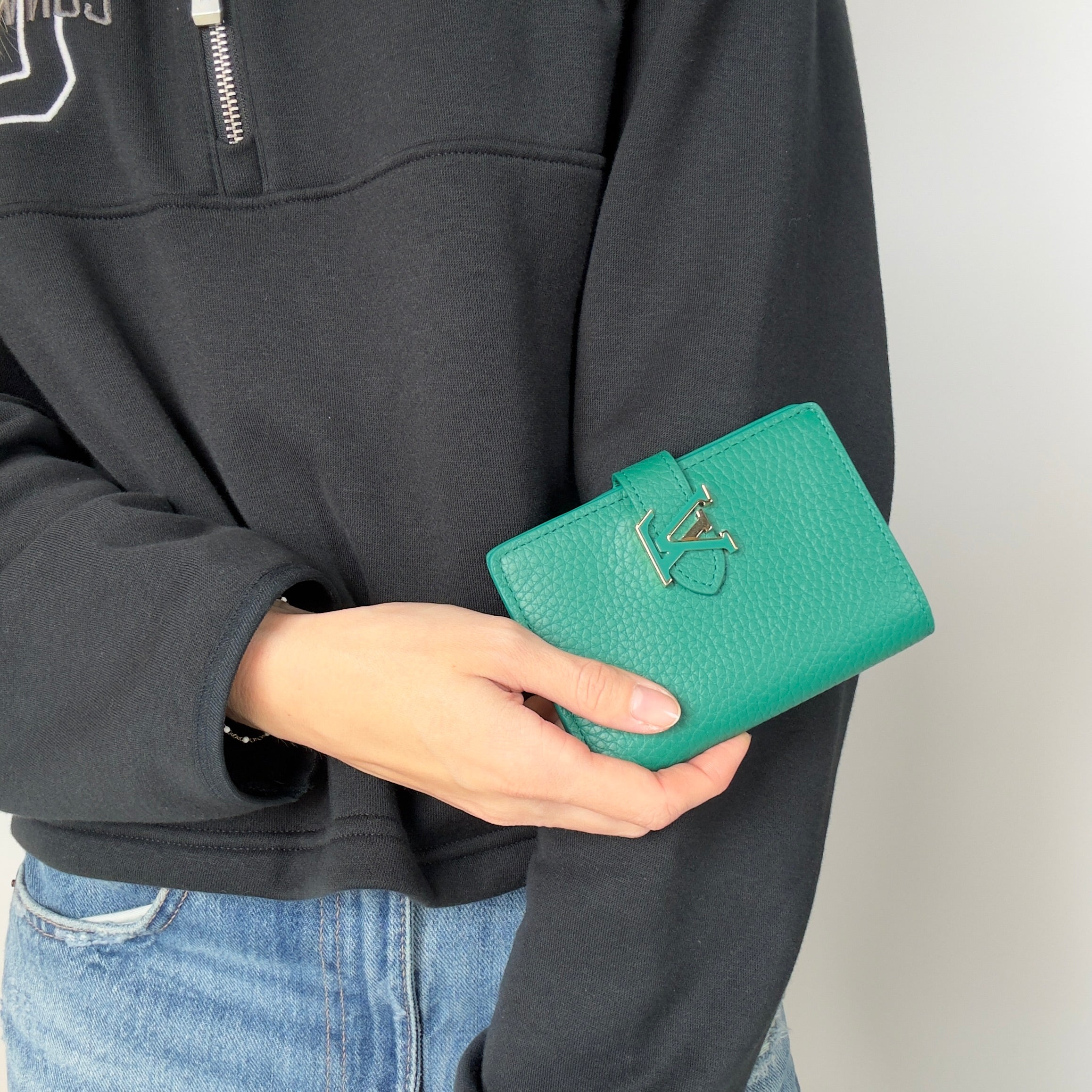 Louis Vuitton Vertical Wallet Taurillion Leather Compact Green - Queen May