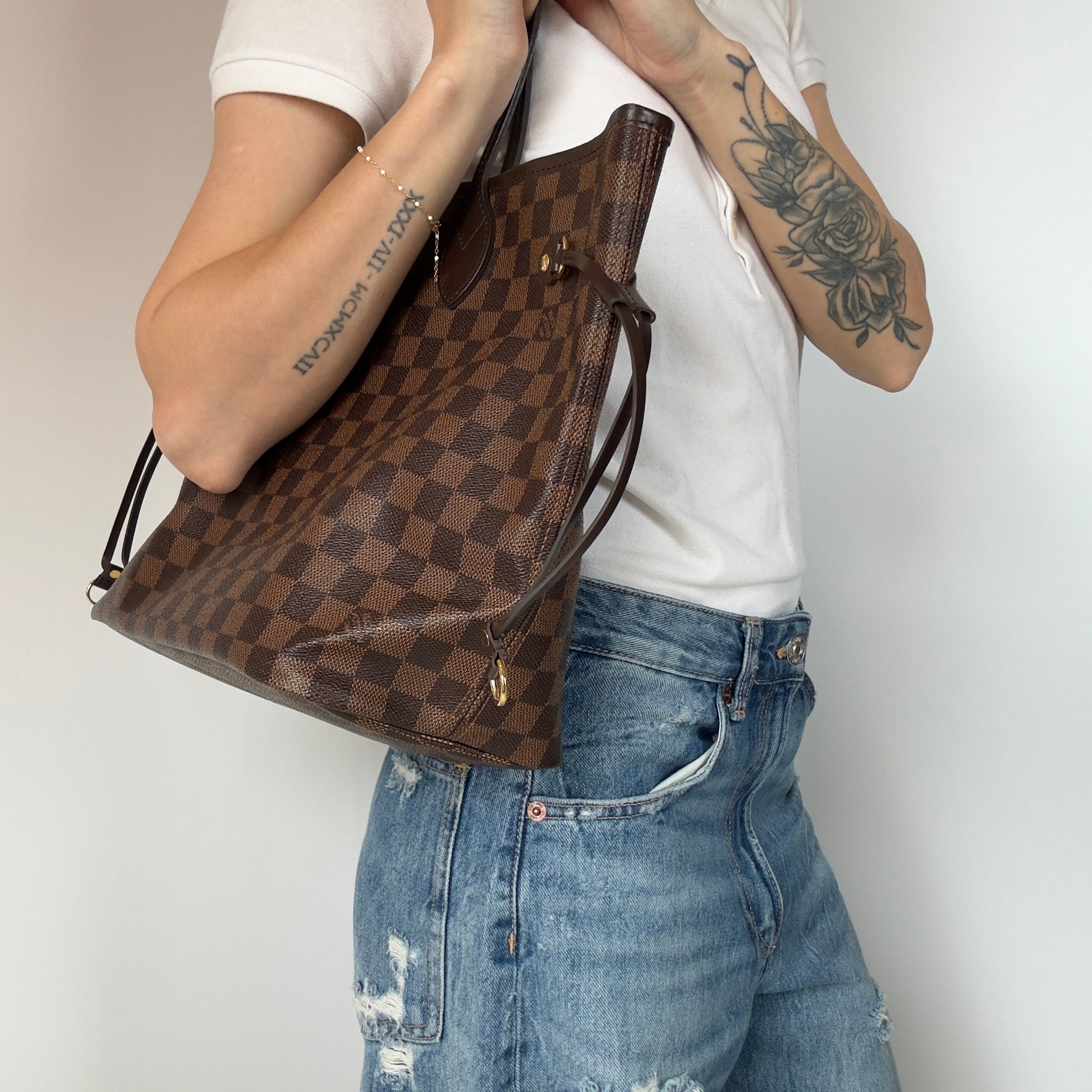 Louis Vuitton Damier Ebene Neverfull MM - Queen May
