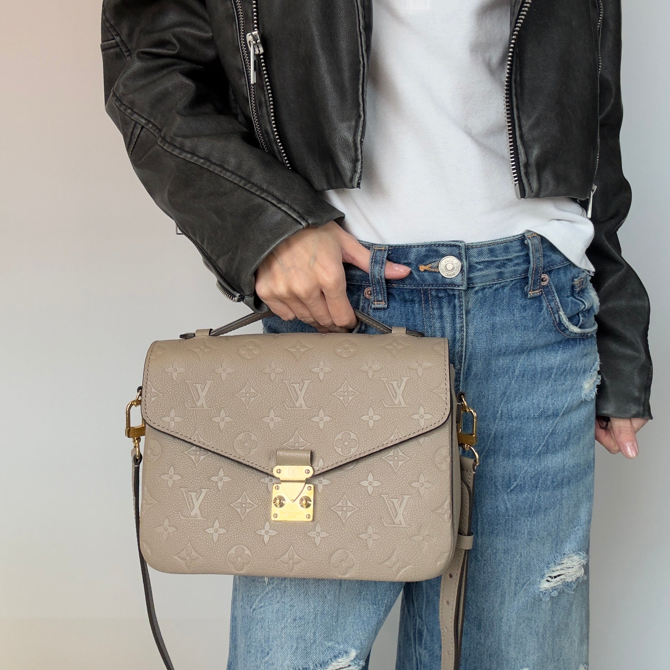 Louis Vuitton Turtle Dove Empreinte Crossbody Bag - Queen May