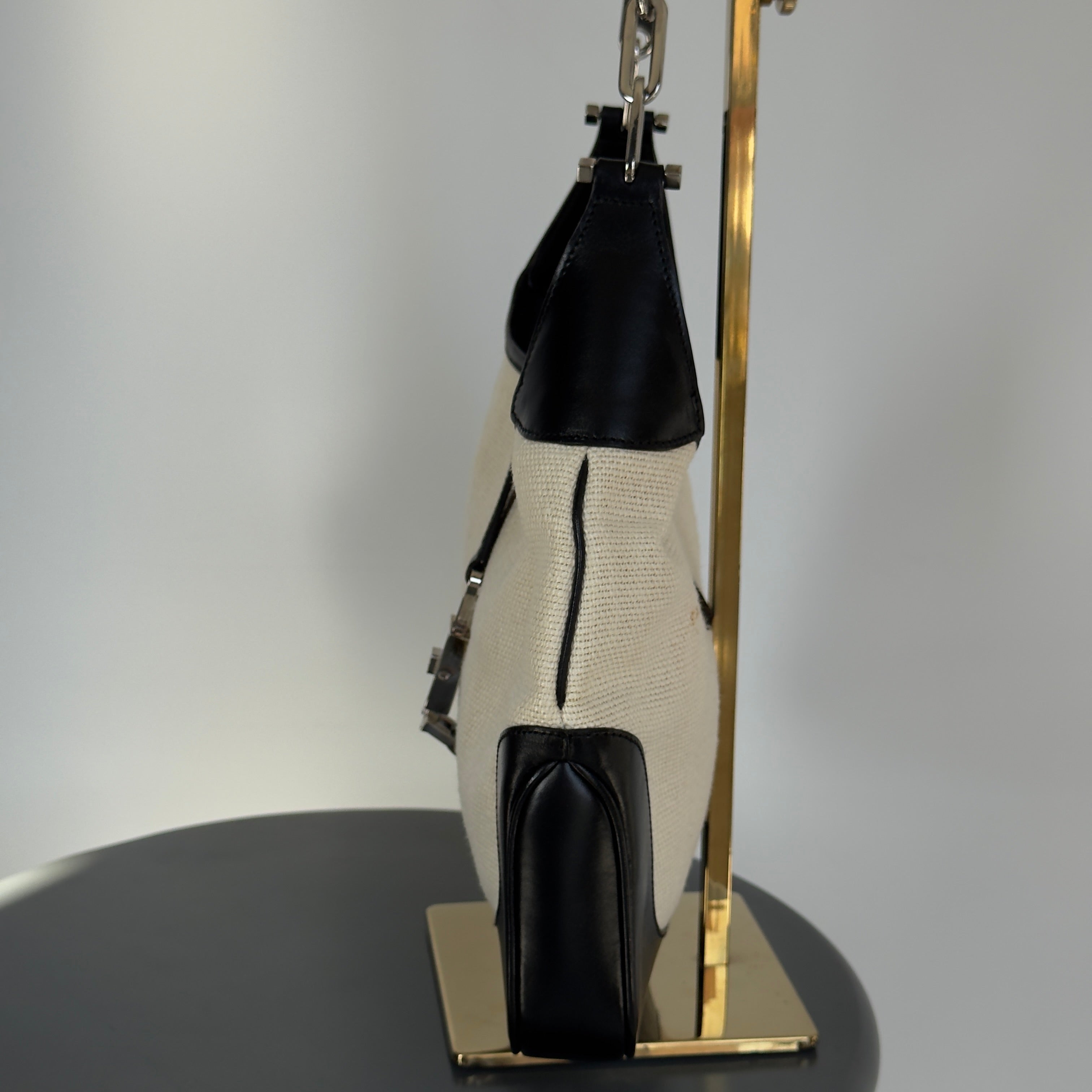 Gucci Piston Lock Jackie