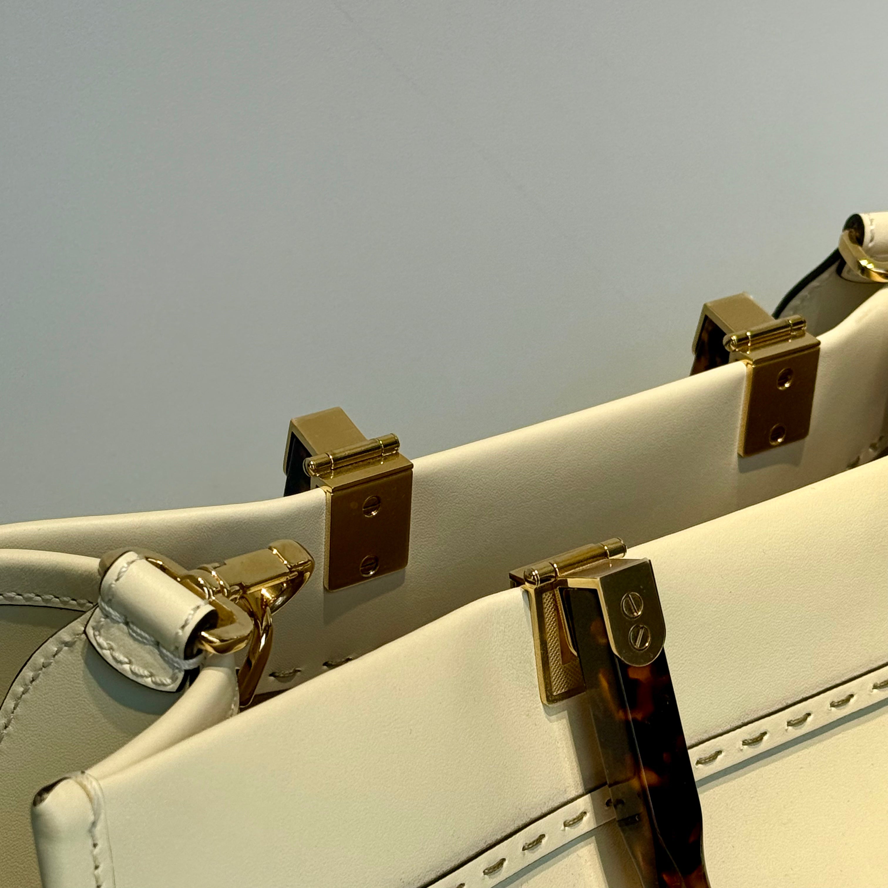 Fendi Leather Sunshine Medium - Queen May