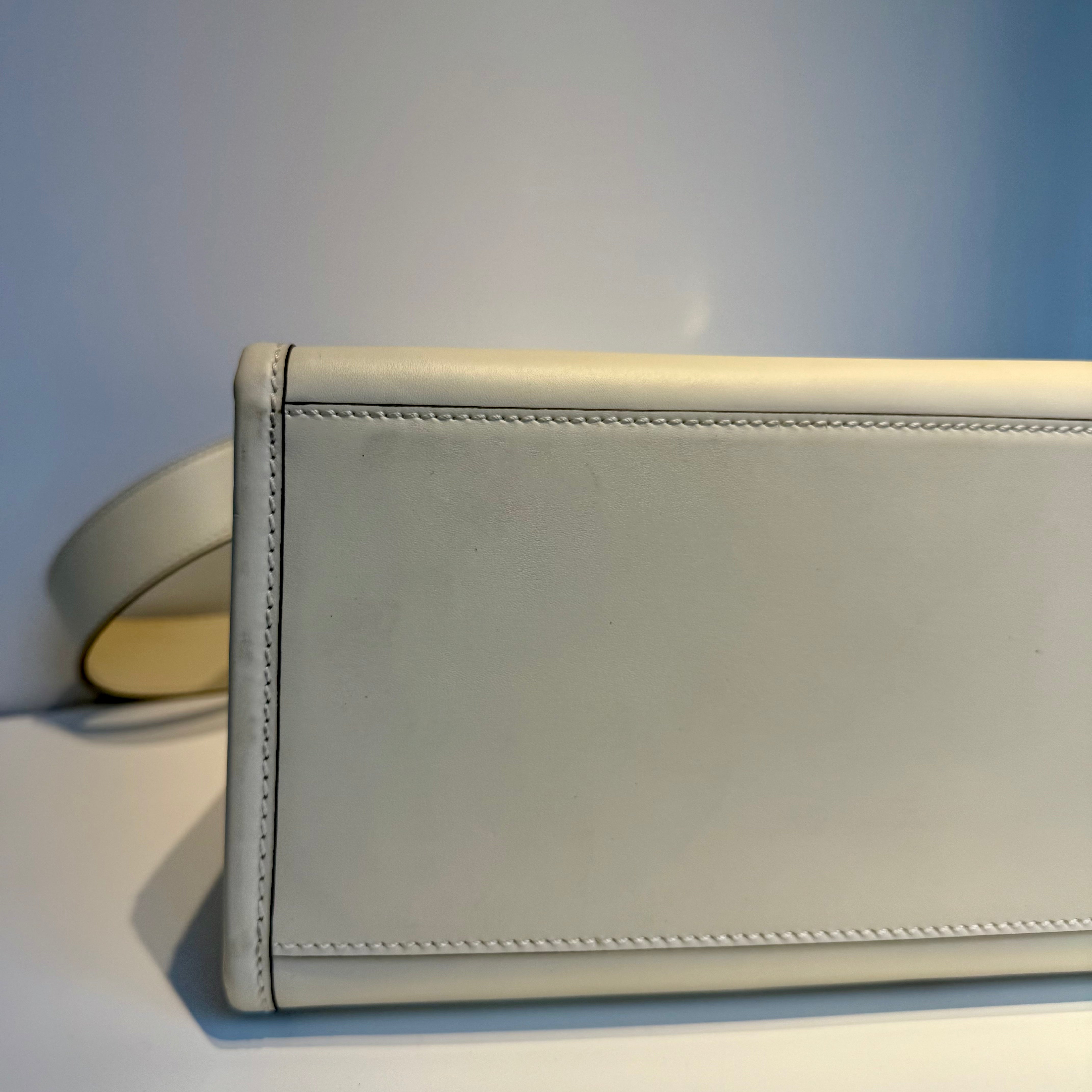Fendi Leather Sunshine Medium - Queen May