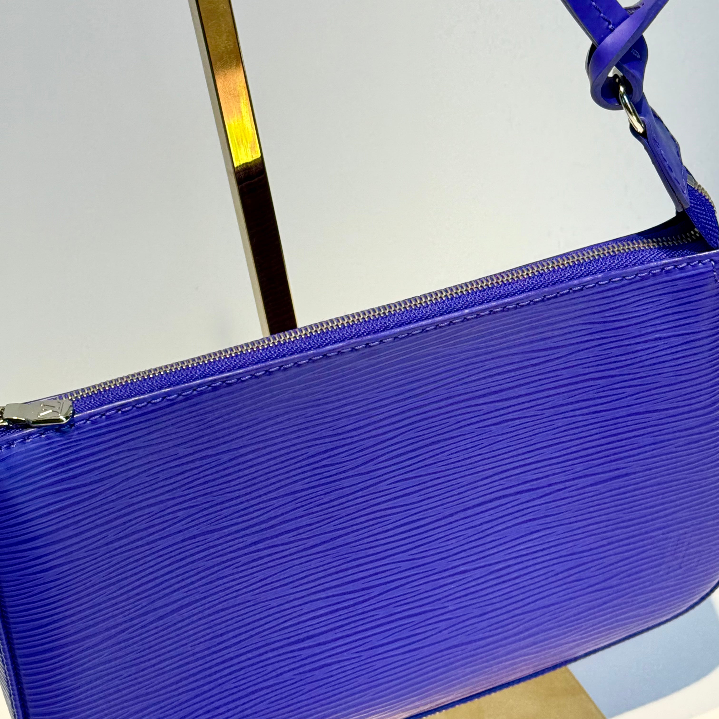 Louis Vuitton Epi Pochette Purple - Queen May