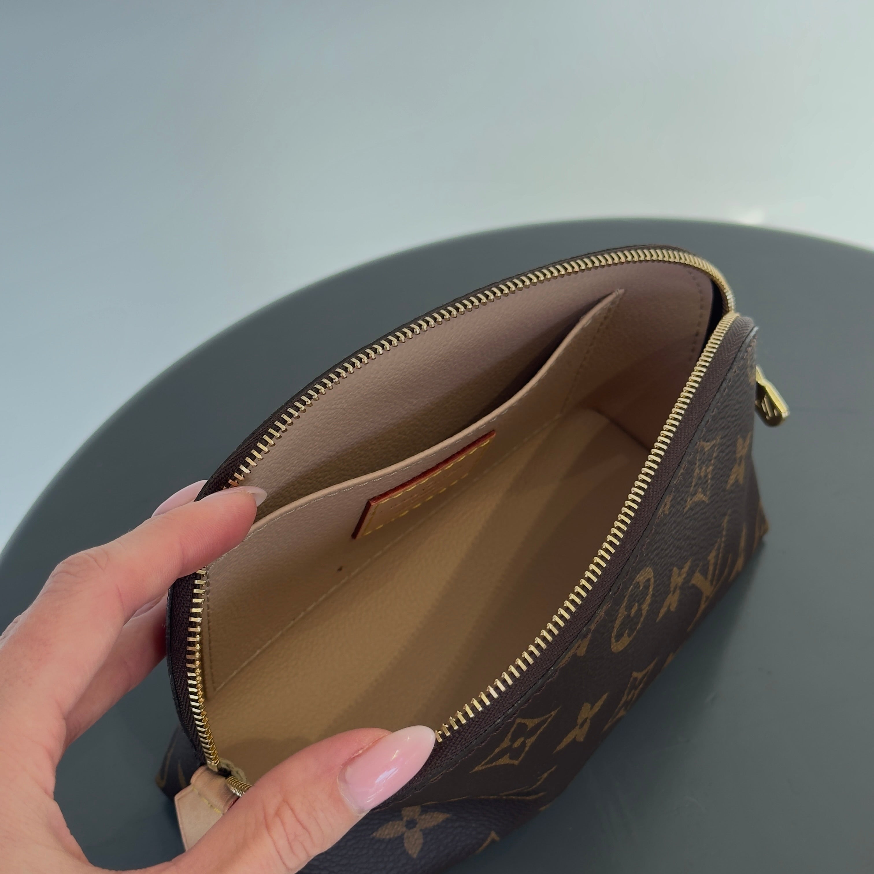Louis Vuitton Monogram Cosmetic Pouch GM - Queen May