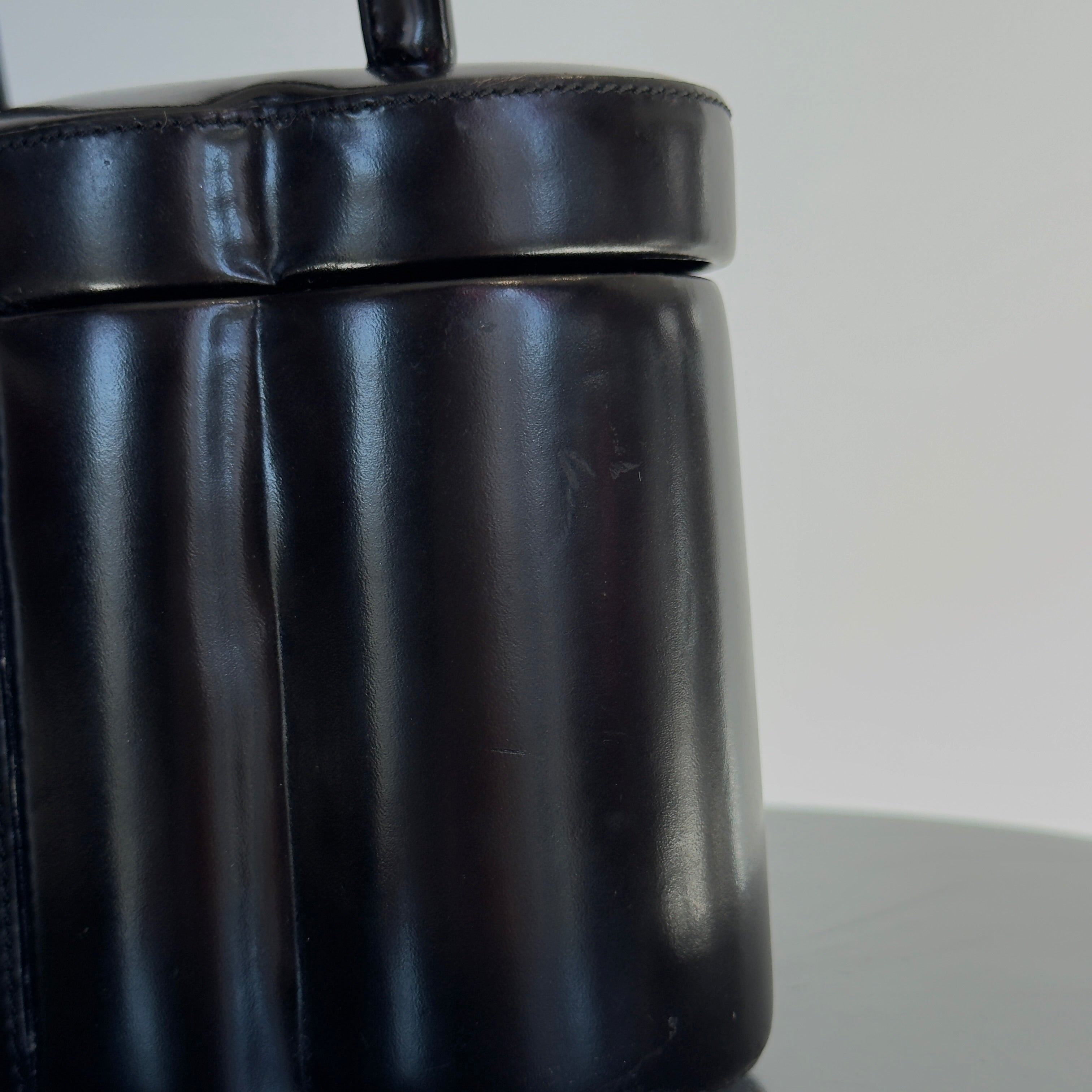 Rare Vintage Loewe Hardcase Top Handle - Queen May