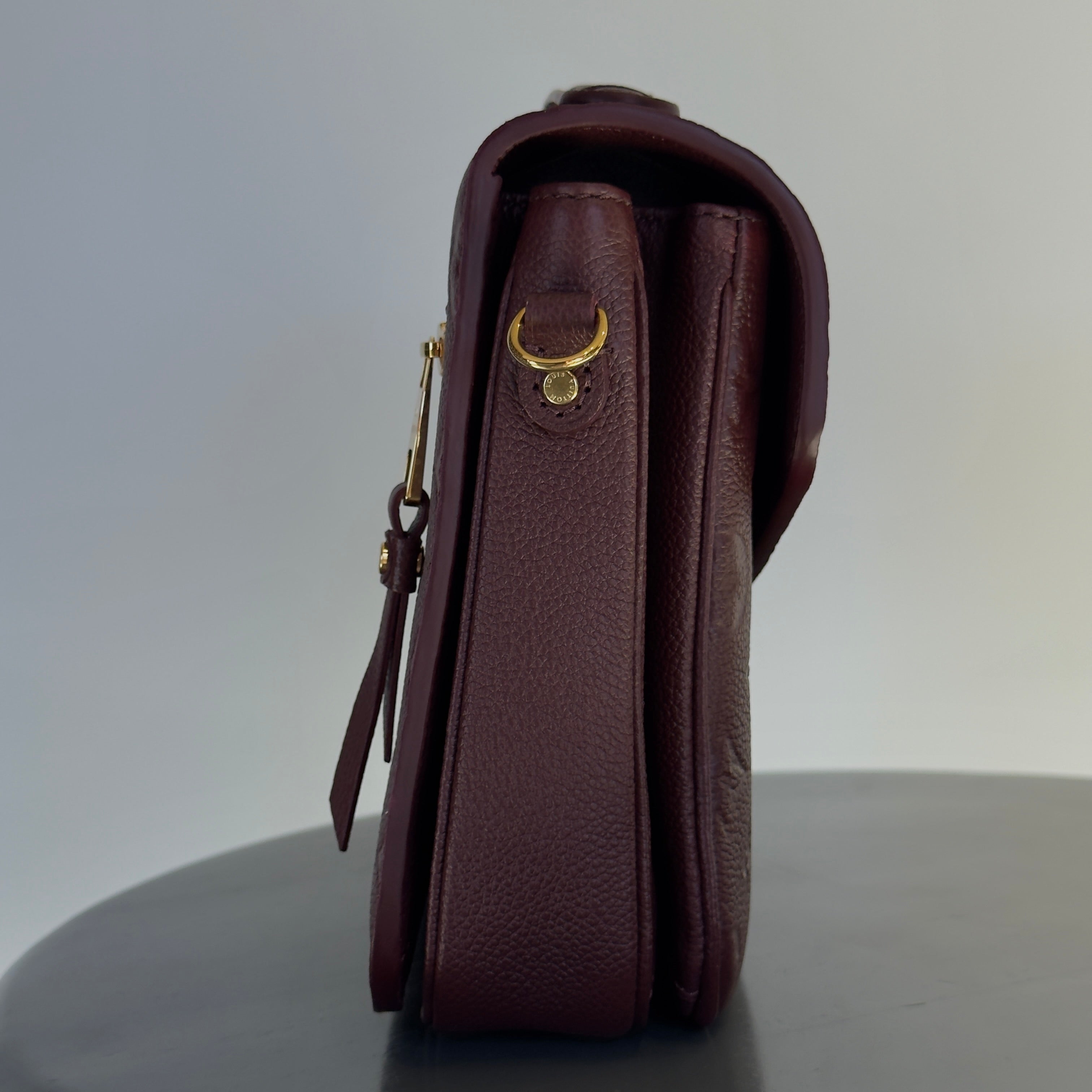 Louis Vuitton Metis Empreinte Wine Burgundy - Queen May