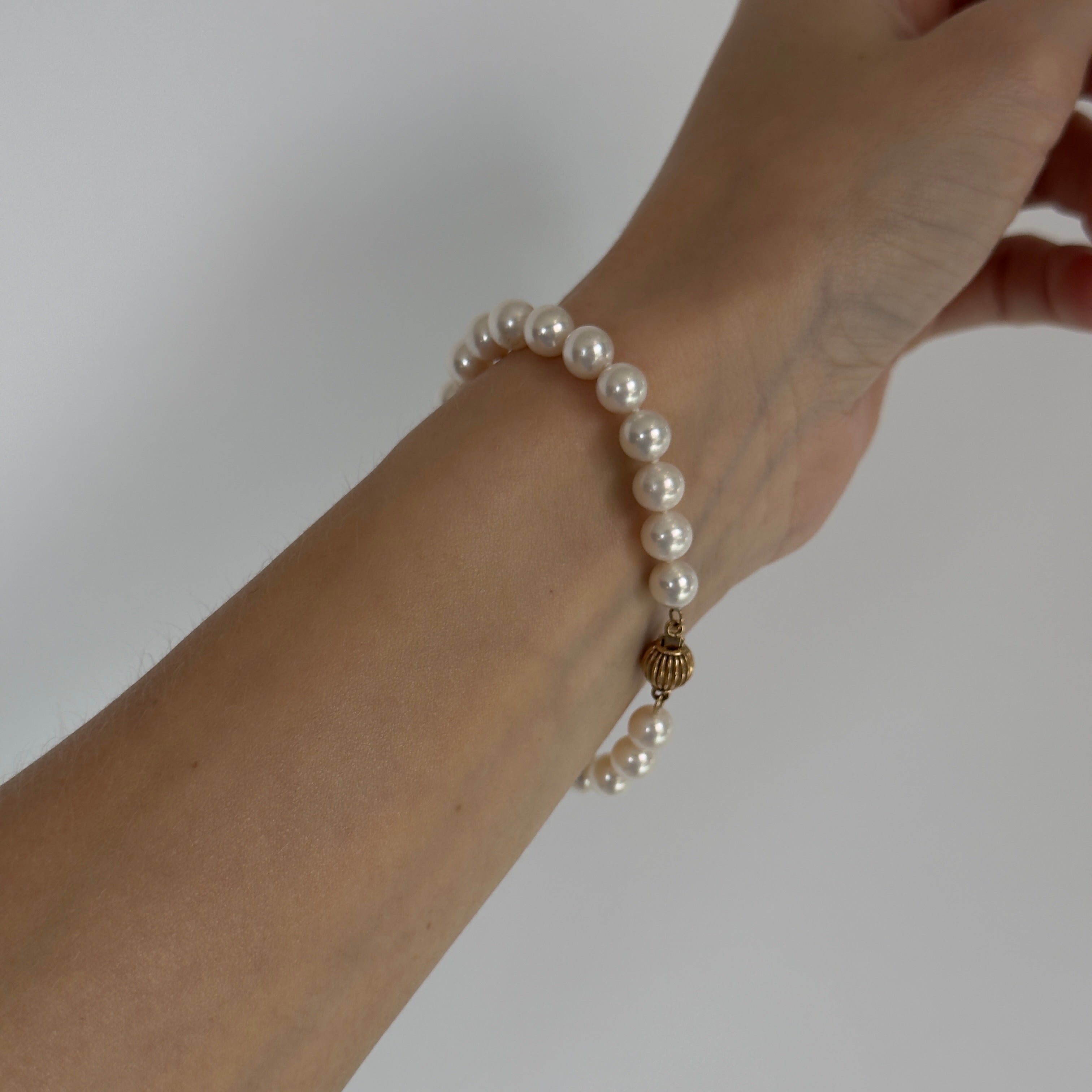 Vintage 14K Yellow Gold 6.75mm Cultured Pearl Bracelet - Queen May