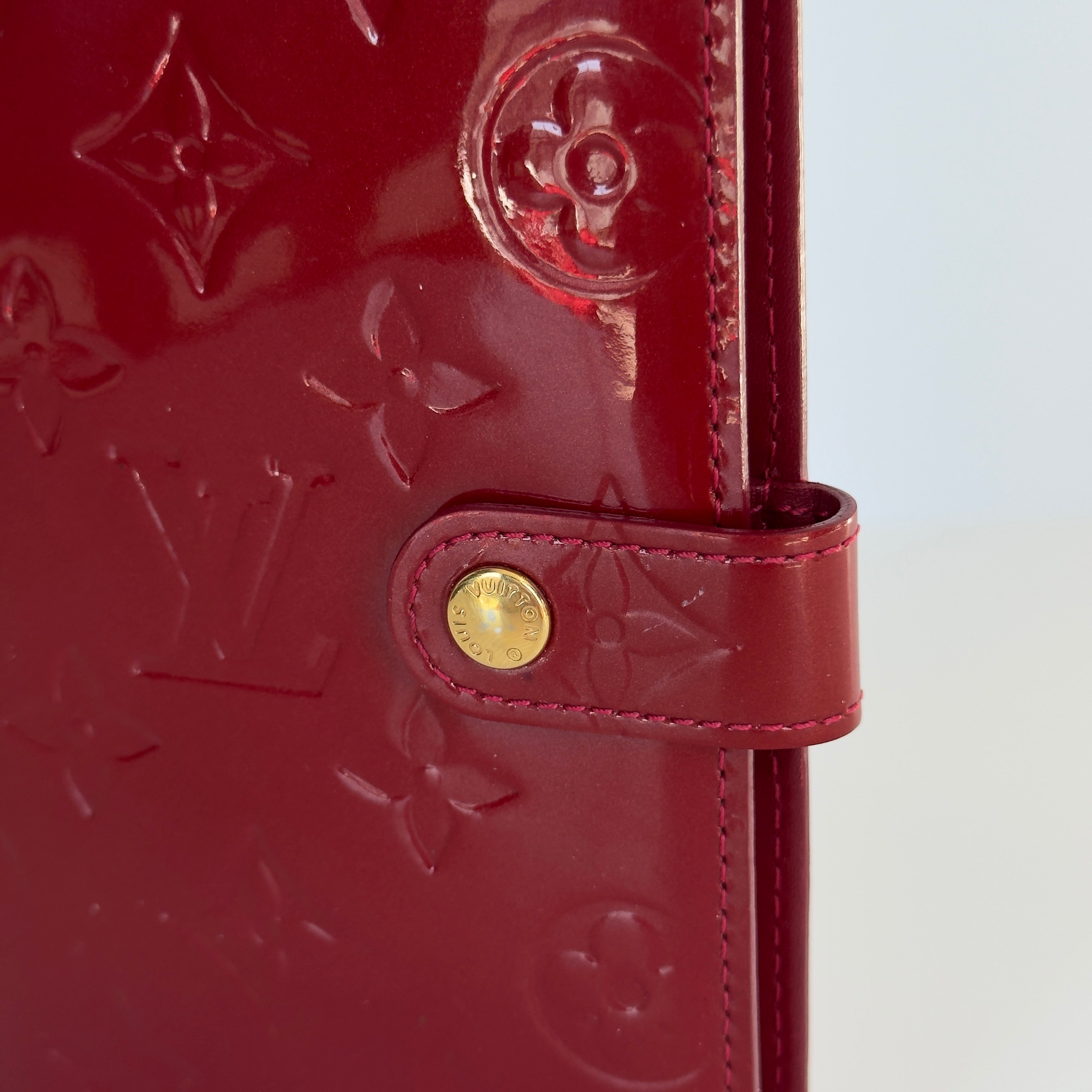 Louis Vuitton Red Vernis Leather Agenda Cover - Queen May