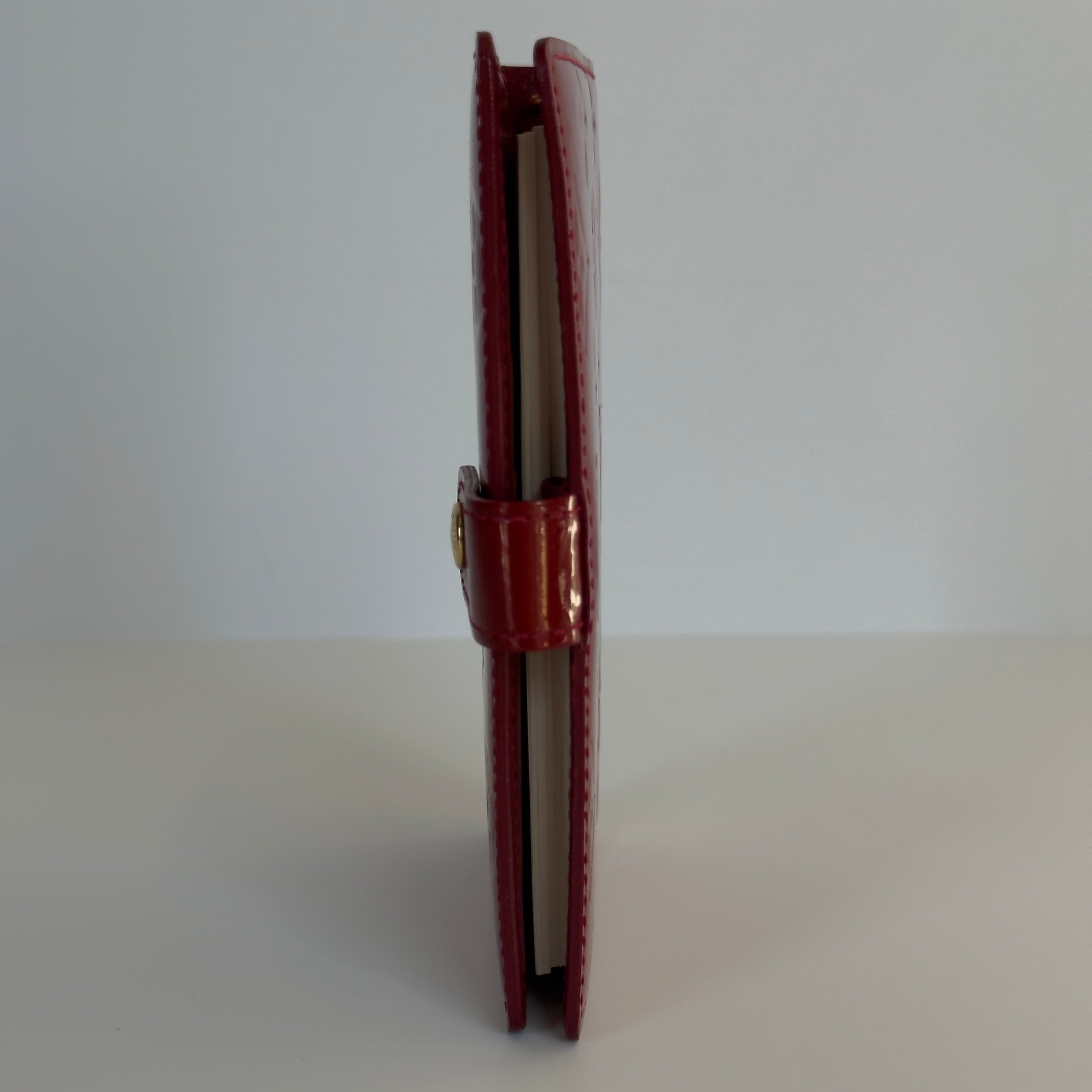 Louis Vuitton Red Vernis Leather Agenda Cover - Queen May