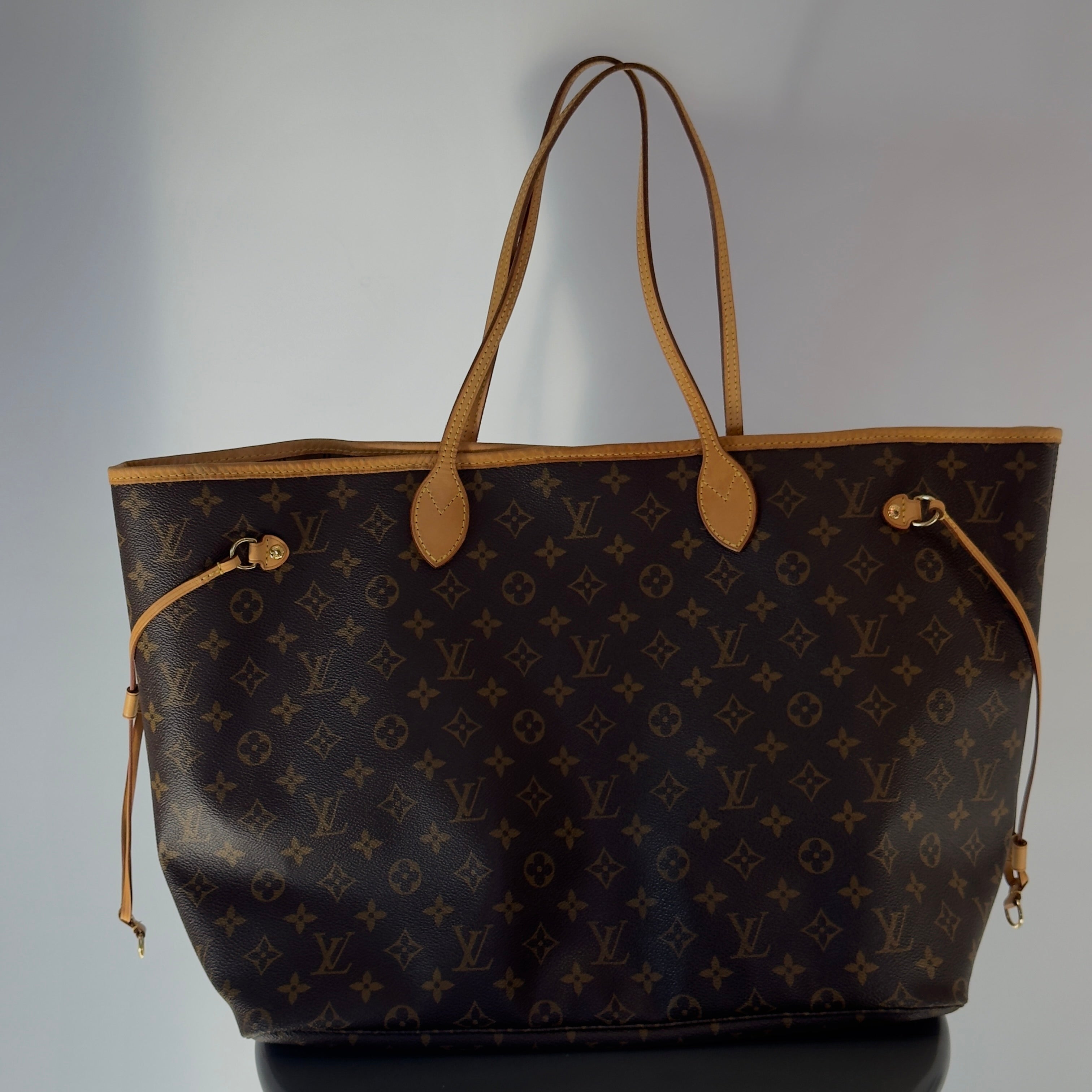 Louis Vuitton Monogram Neverfull GM - Queen May
