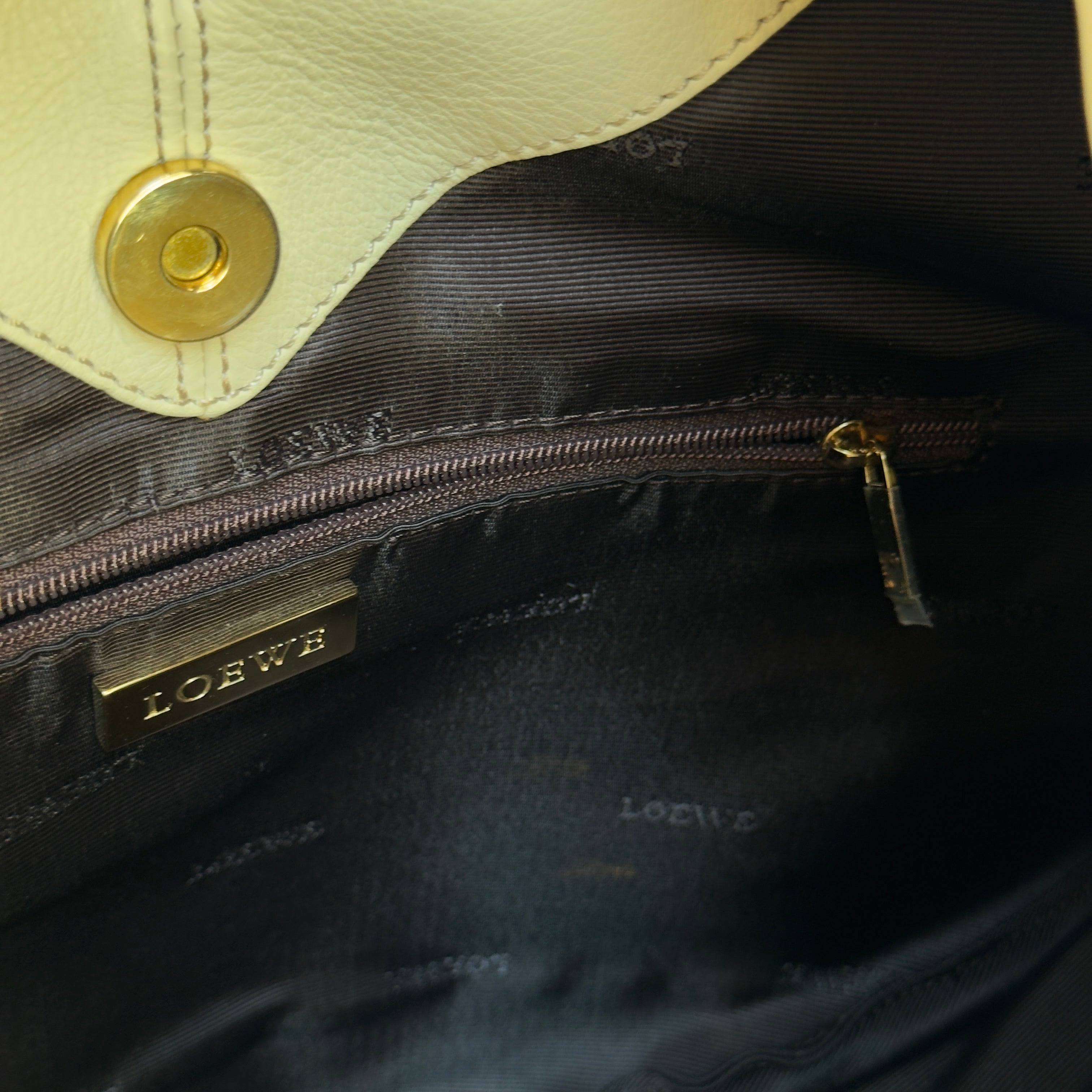 Loewe Half Moon Hobo Bag Cream Leather - Queen May
