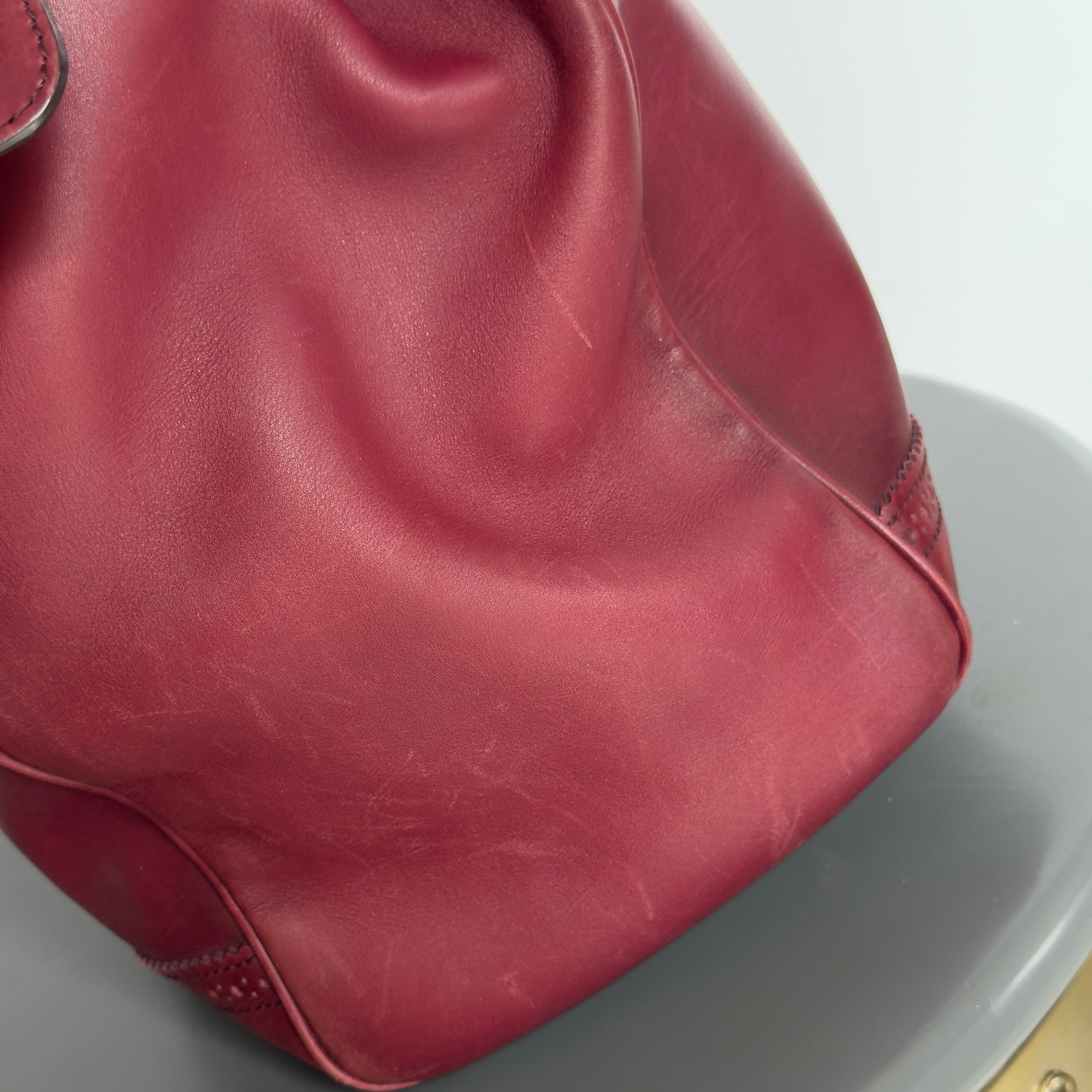 Gucci Calfskin Duilio Brogue Top Handle Bag Bordeaux - Queen May