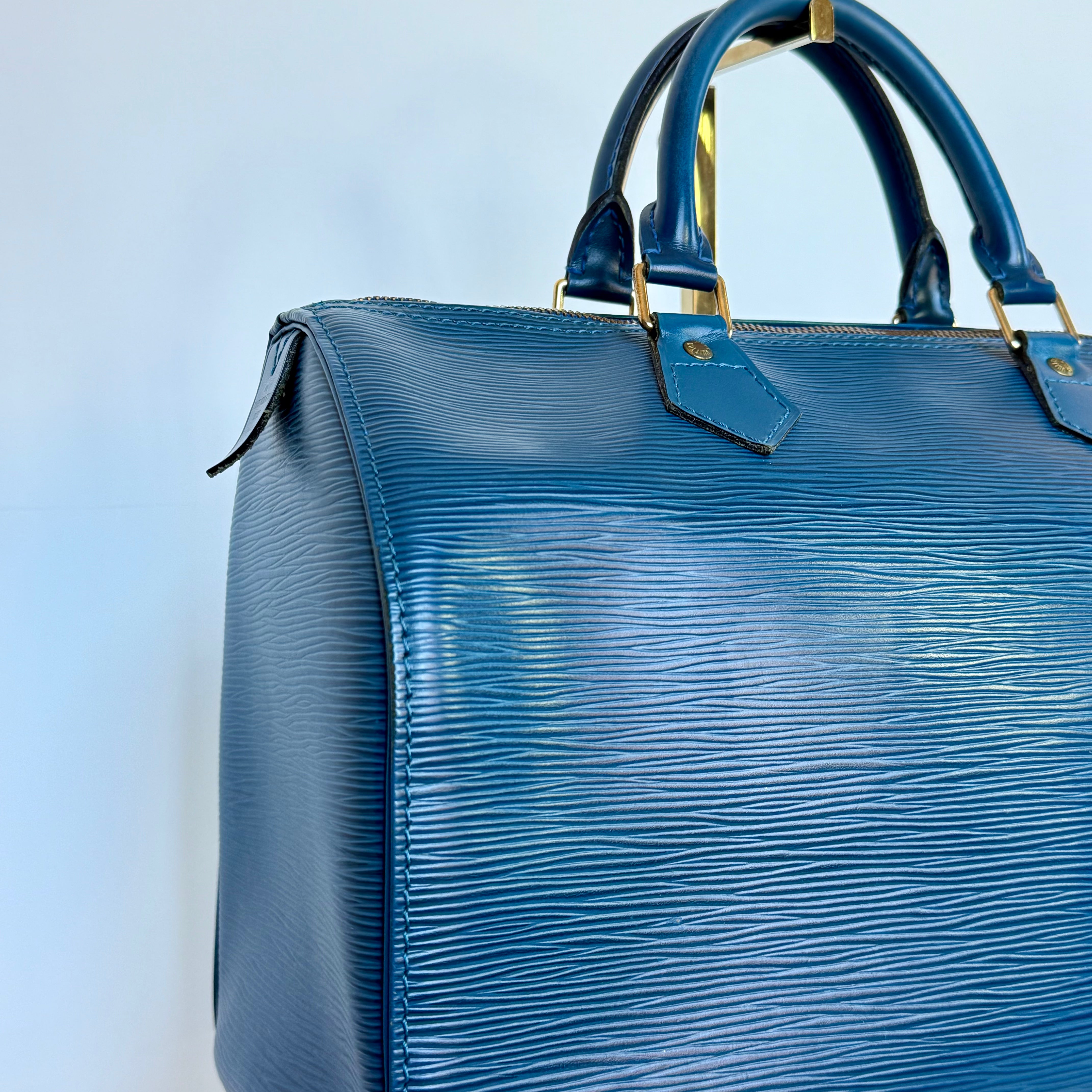 Louis Vuitton Epi Speedy 35 Blue - Queen May