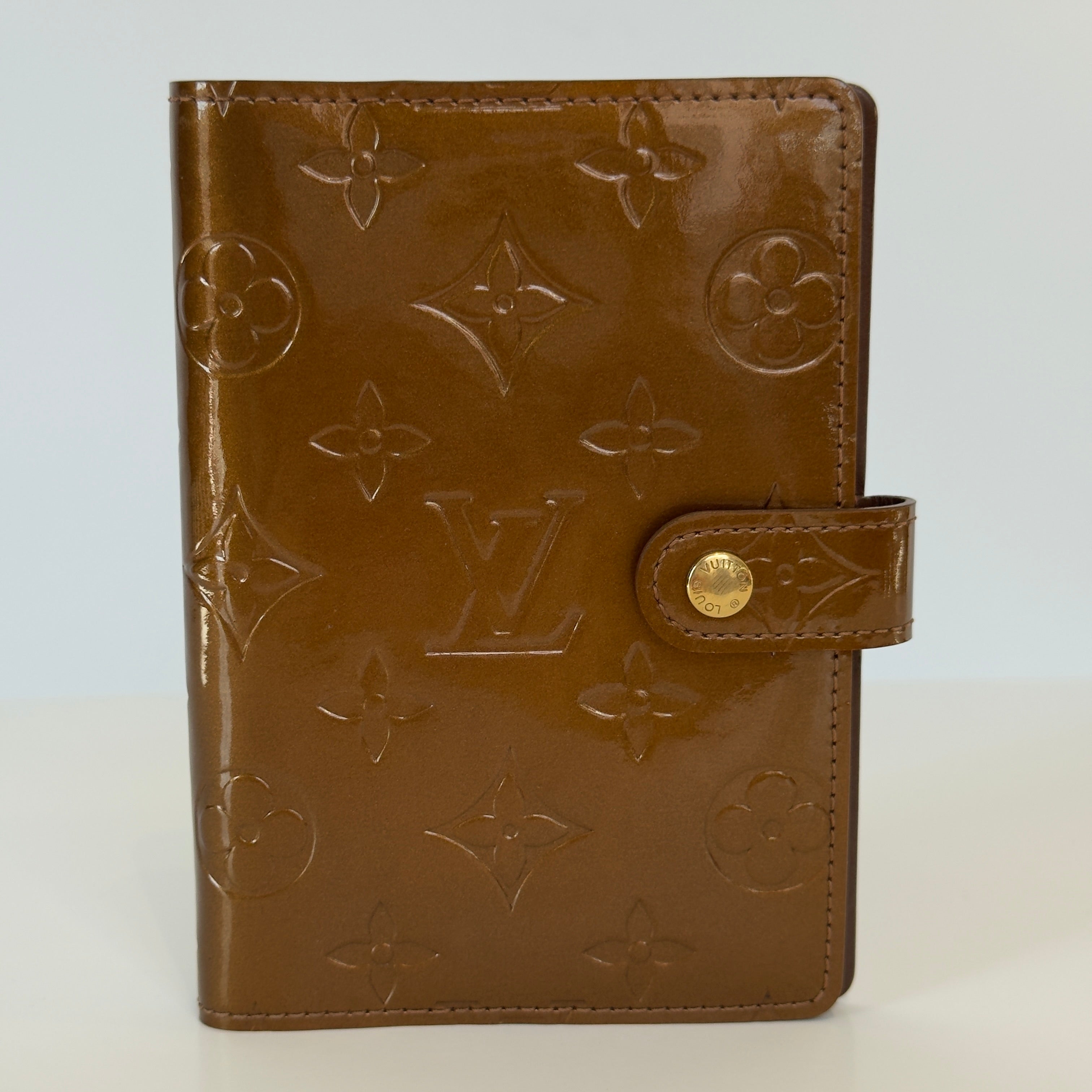 Louis Vuitton Agenda Cover Bronze - Queen May