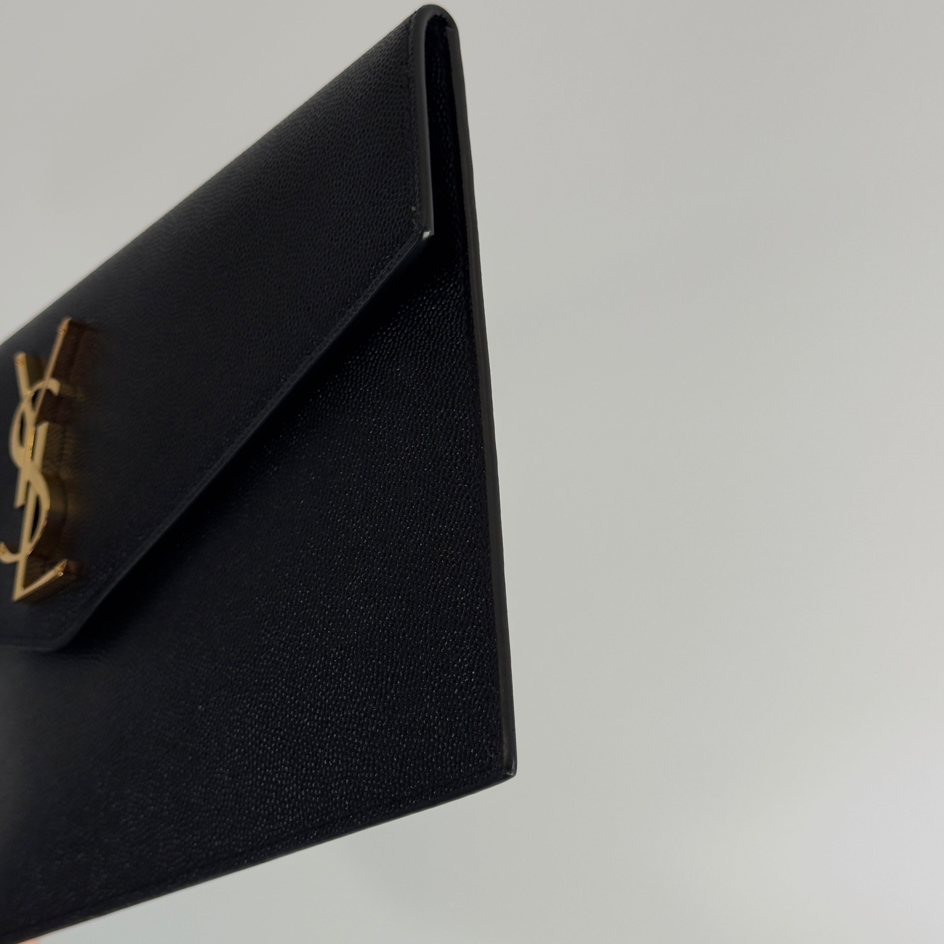 Saint Laurent Grain De Paudre Monogram Uptown - Queen May