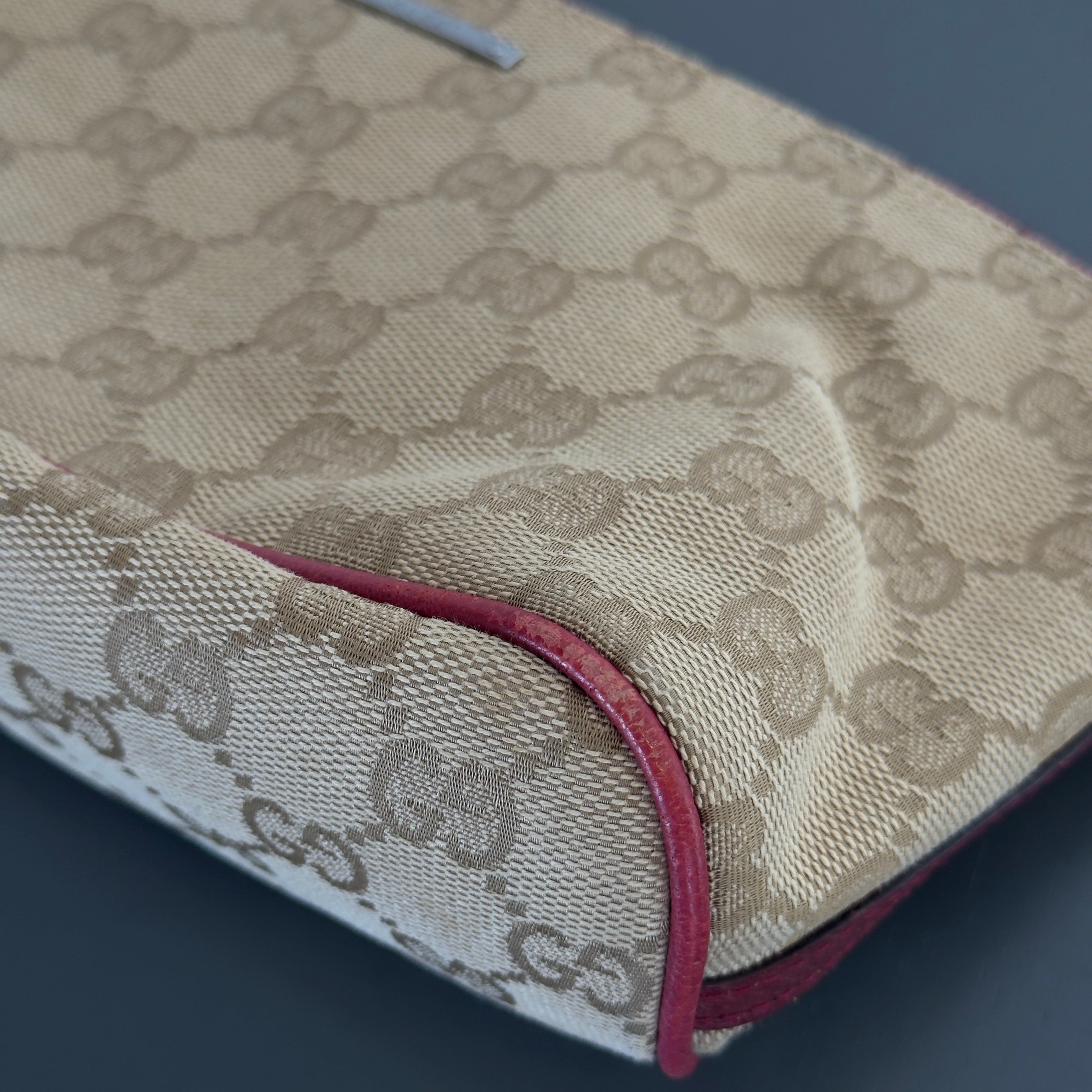 Gucci Boat Pochette - Queen May