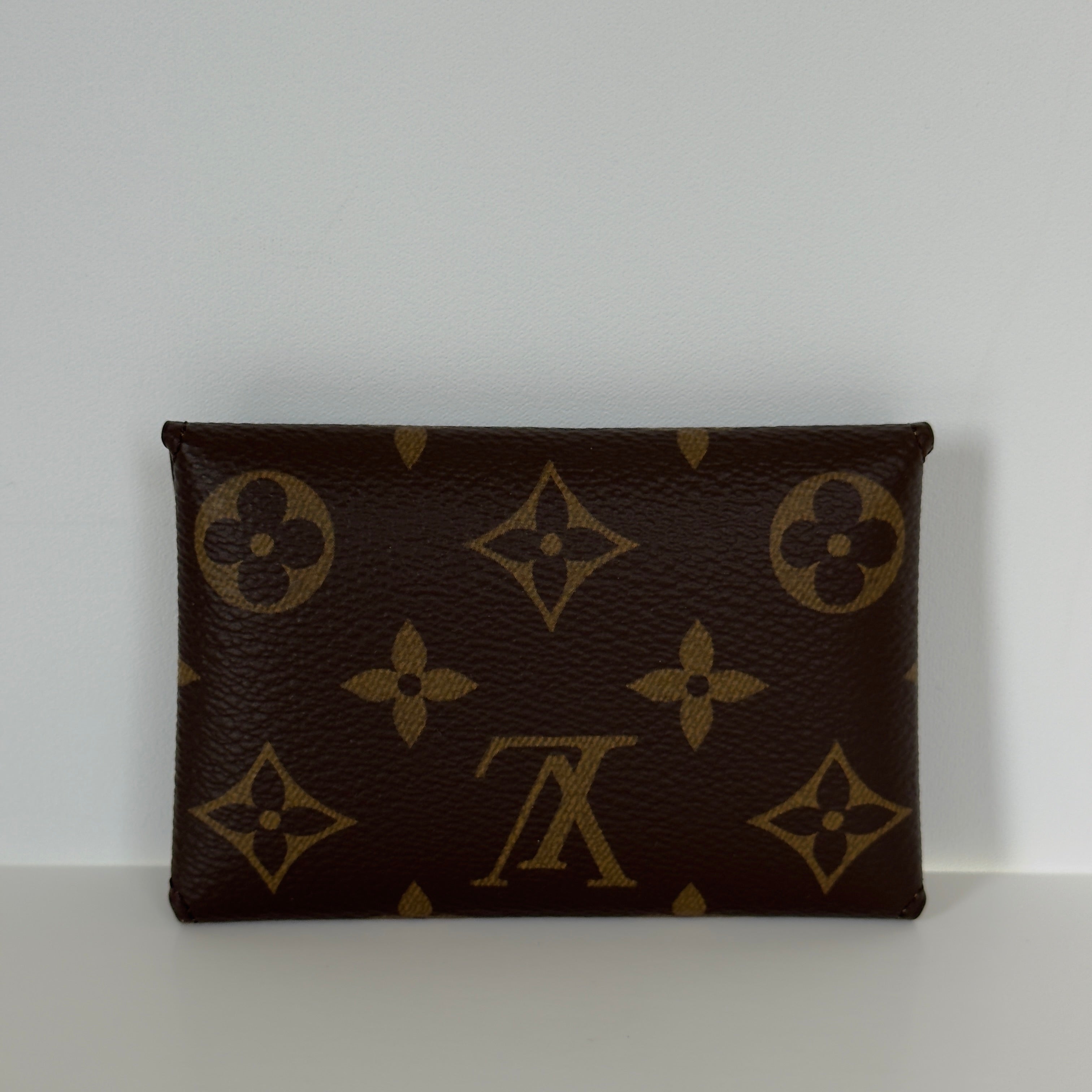 Louis Vuitton Kirigami Pochette - Queen May