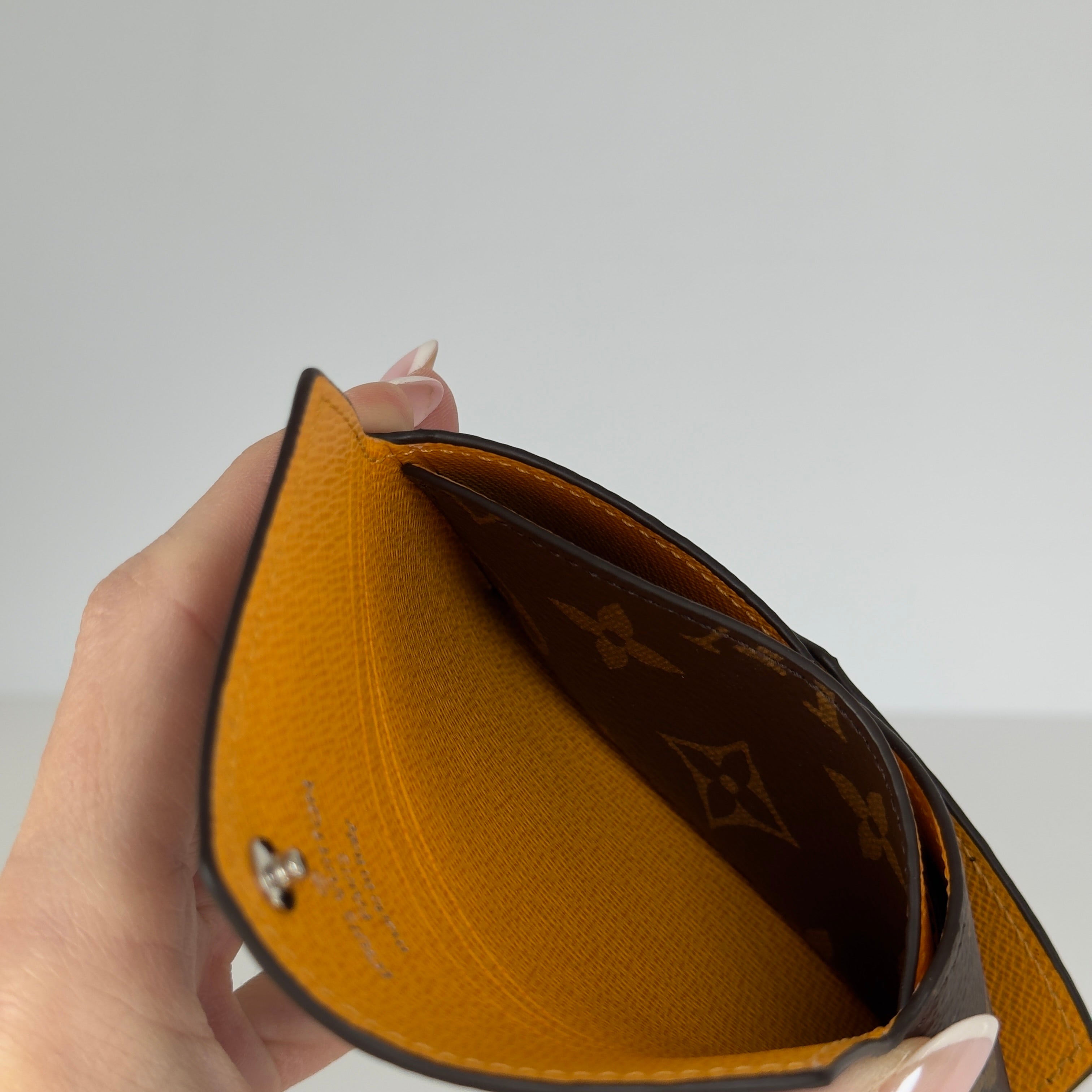 Louis Vuitton Kirigami Pochette - Queen May
