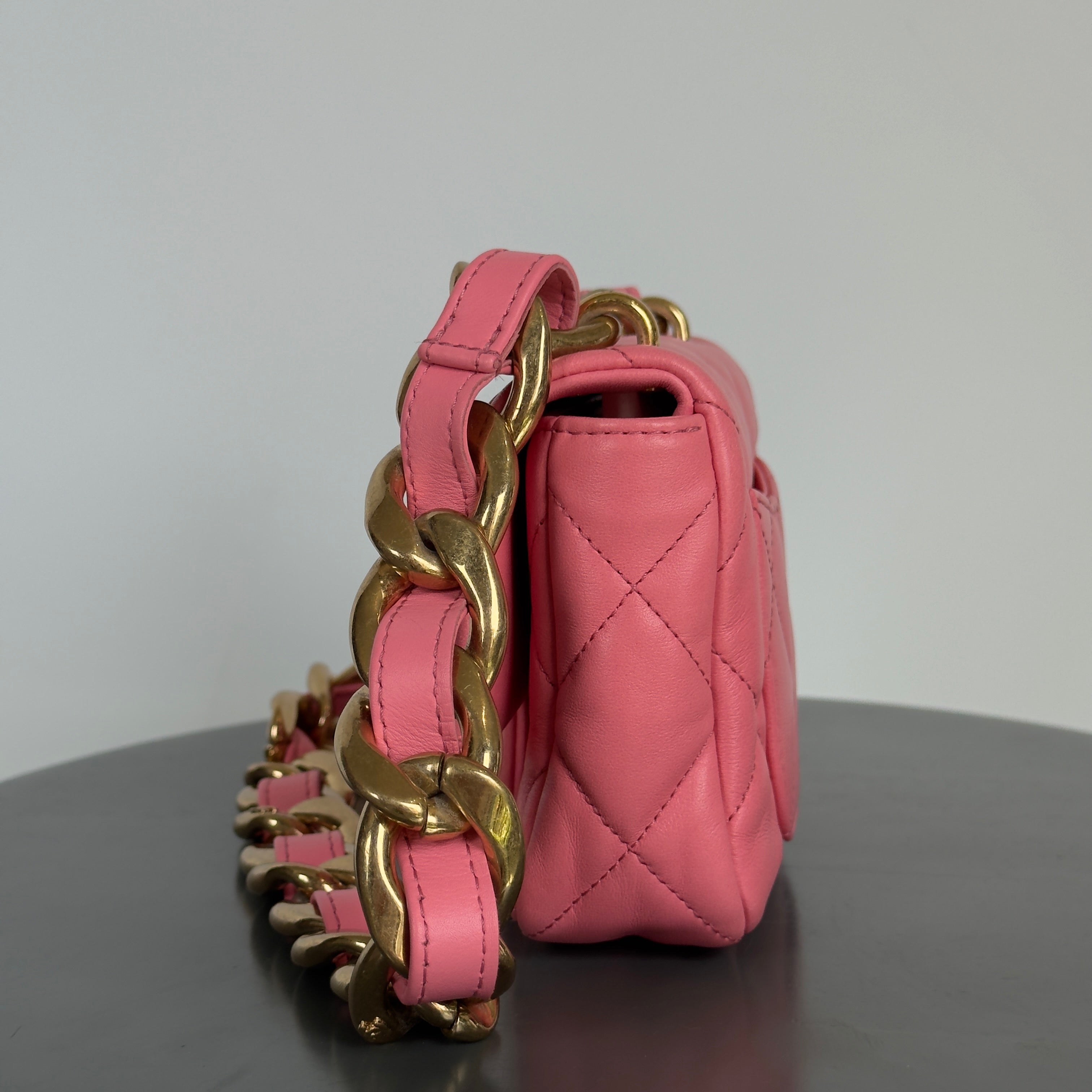 Chanel 22S Mini Flap Bag Seasonal Color - Queen May