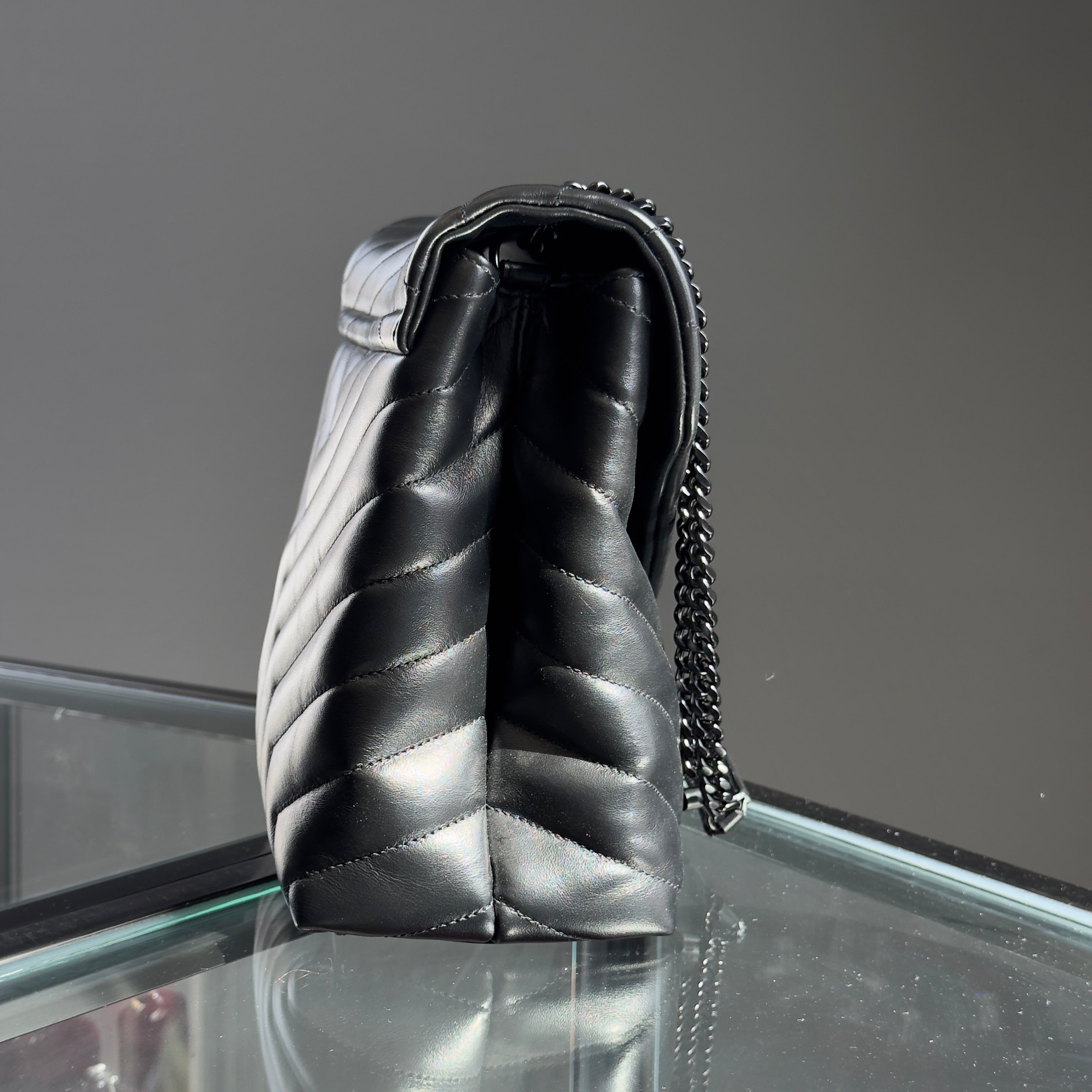 Saint Laurent Loulou Medium - Queen May