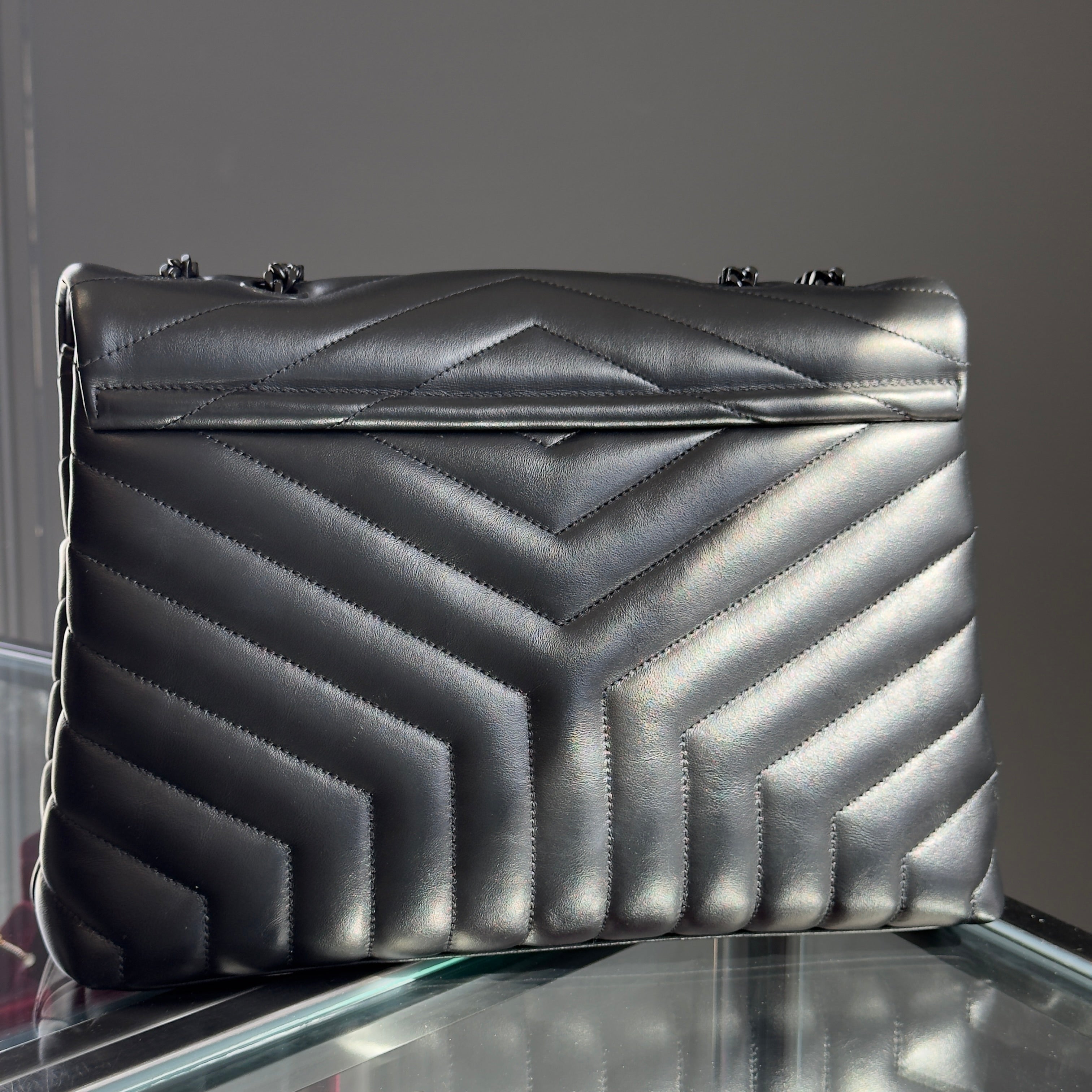 Saint Laurent Loulou Medium - Queen May