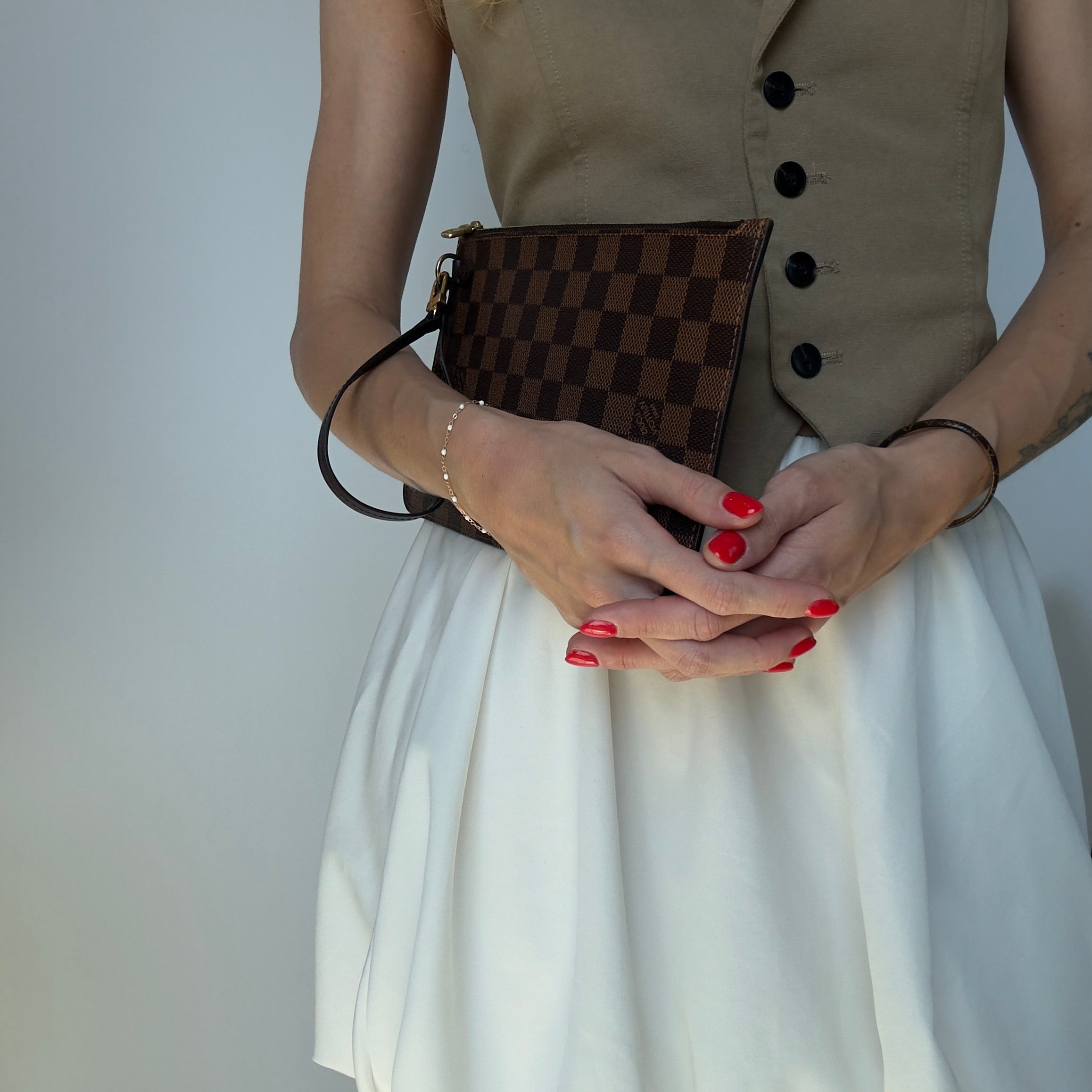 Louis Vuitton Damier Ebene Pochette - Queen May