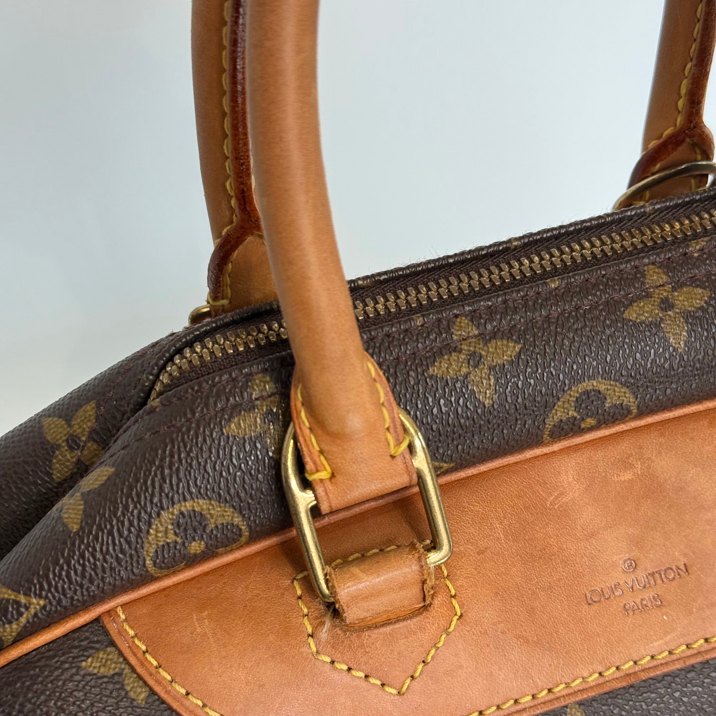 Vintage Louis Vuitton Monogram Deauville - Queen May