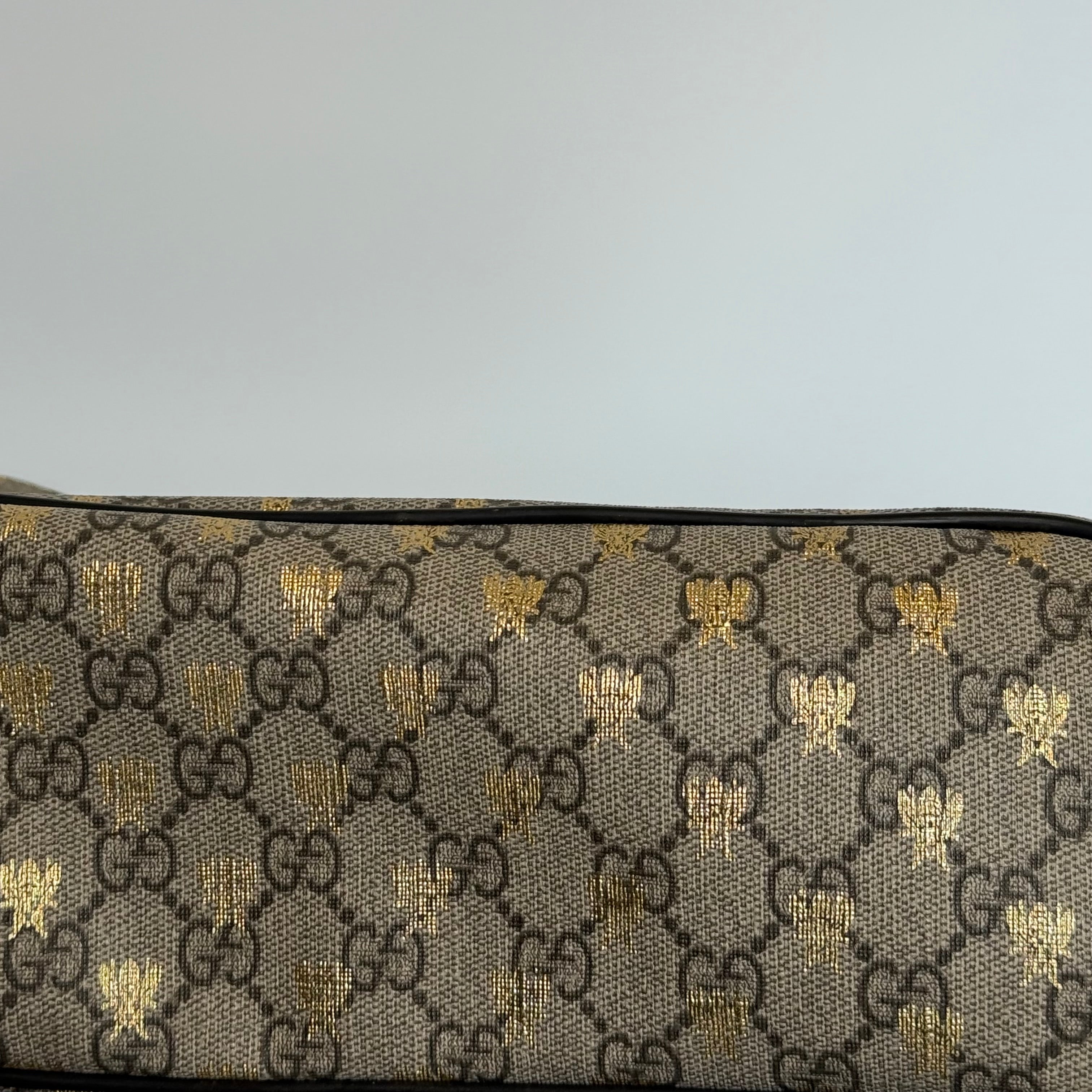 Gucci Supreme Bee Tote - Queen May