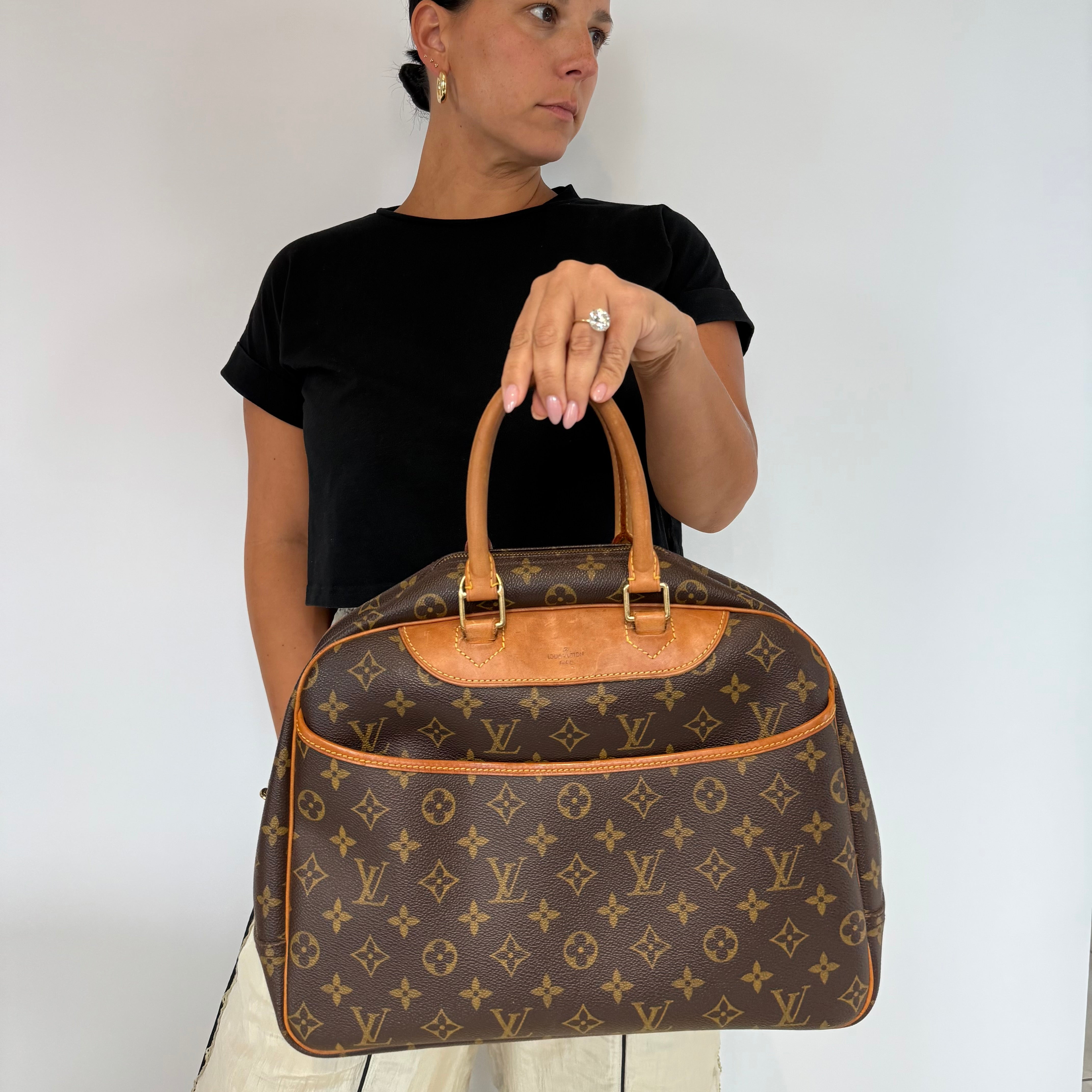Vintage Louis Vuitton Monogram Deauville - Queen May